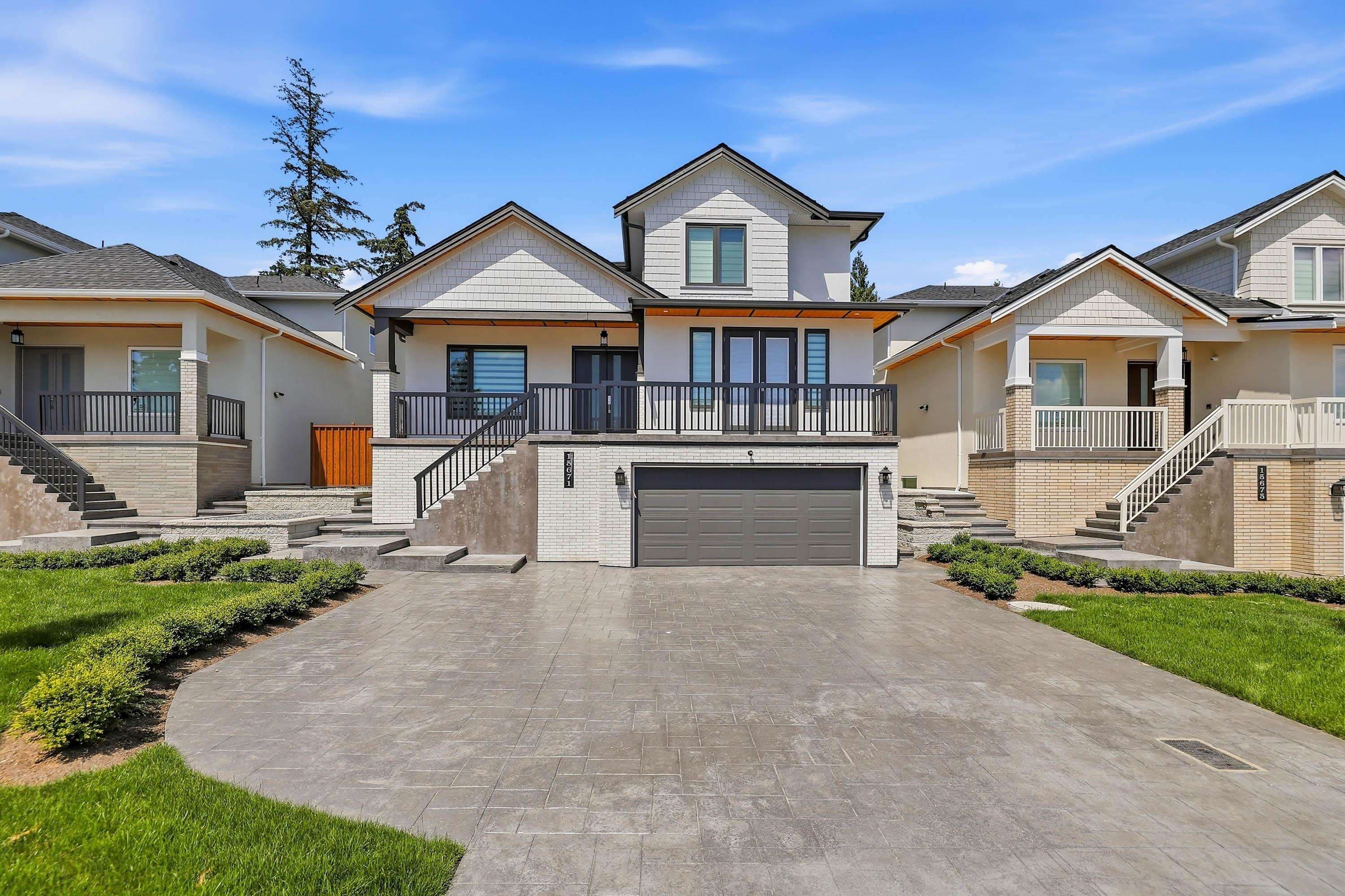 15671 82 Avenue, Surrey