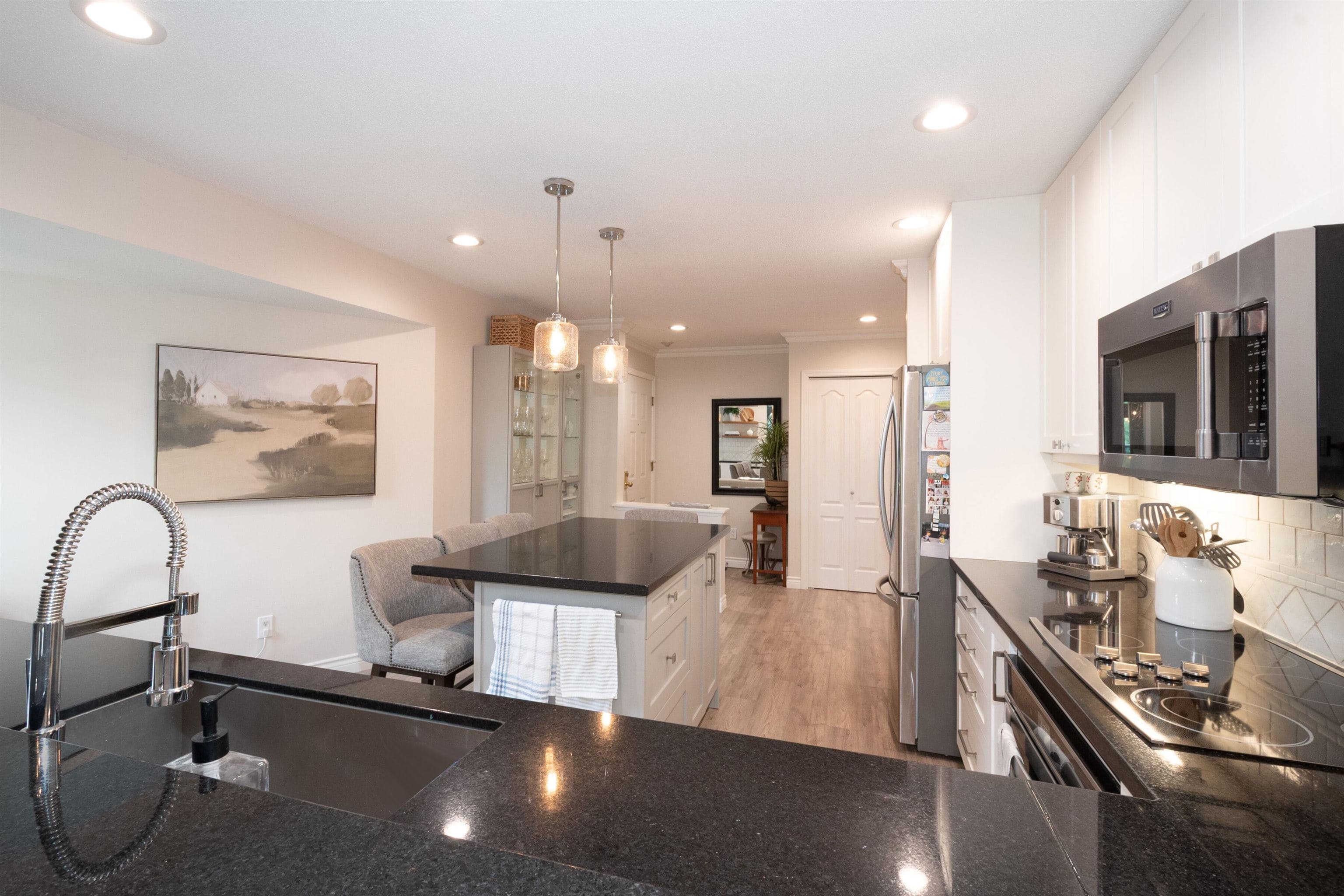 706 - 1500 Ostler Court, North Vancouver, V7G 2S2 — photo 4