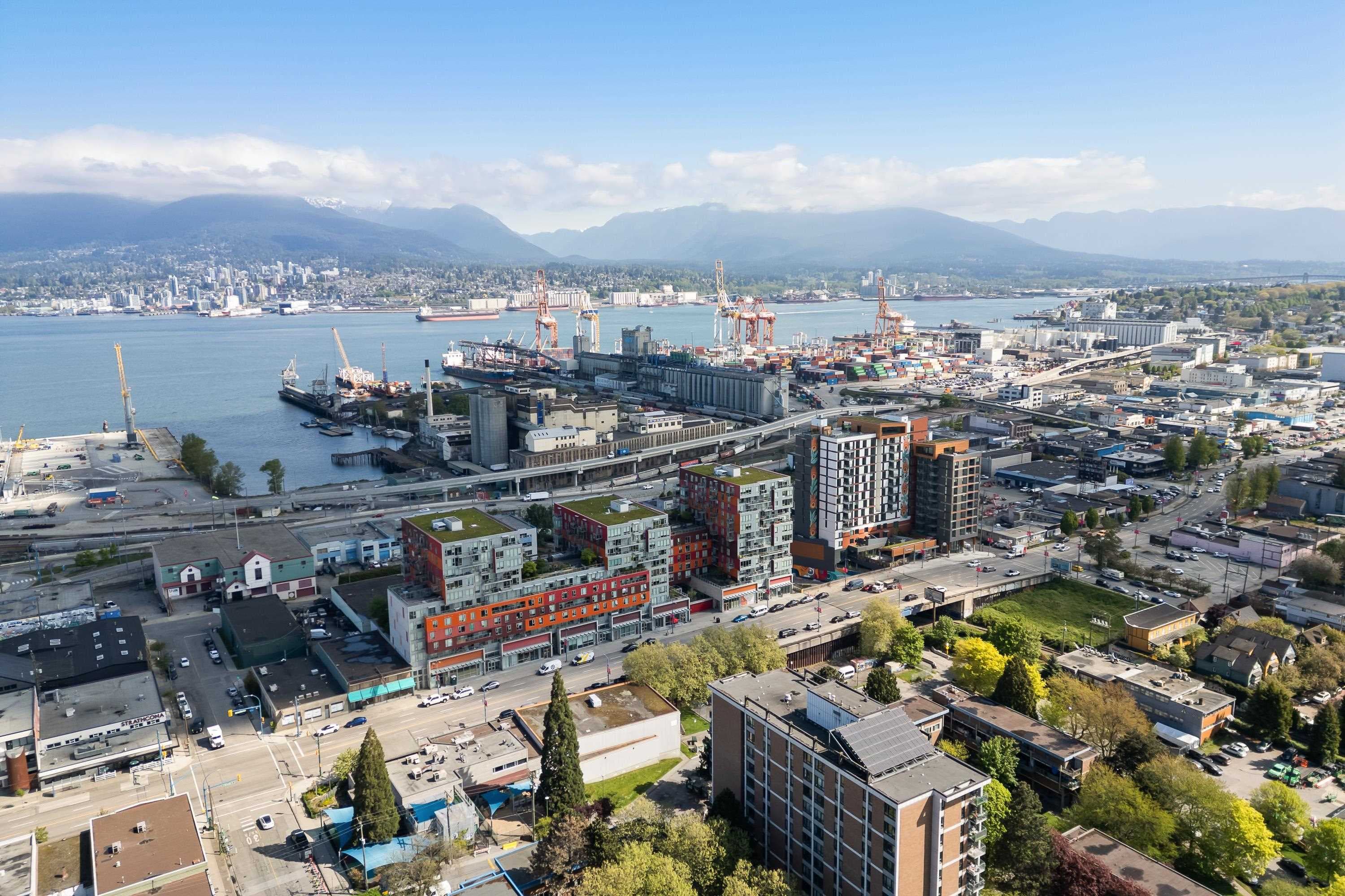 909 - 955 E Hastings Street, Vancouver, V6A 0G8 — photo 2