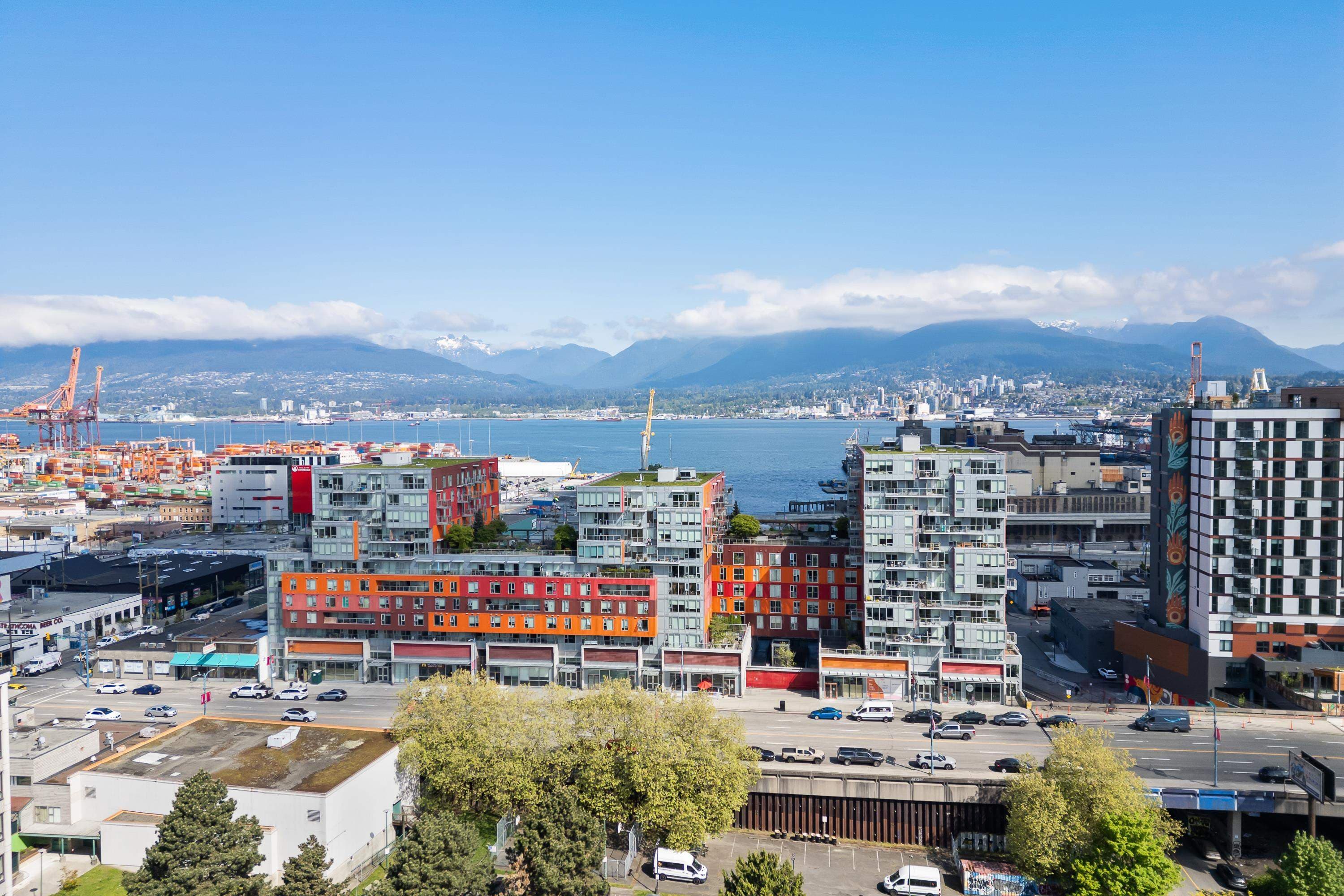 909 - 955 E Hastings Street, Vancouver, V6A 0G8 — photo 3