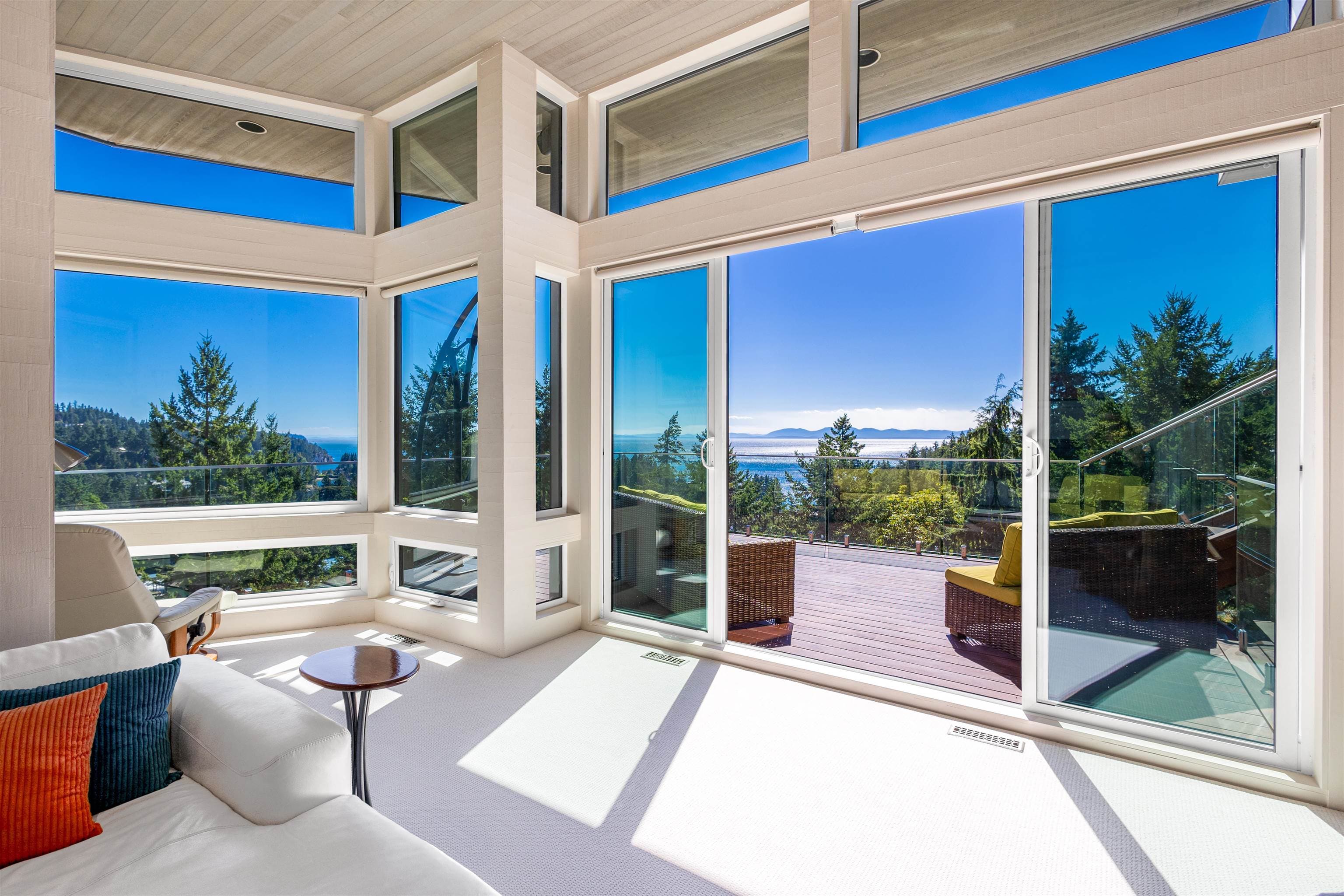 5840 Falcon Road, West Vancouver, V7W 1S3 — photo 3