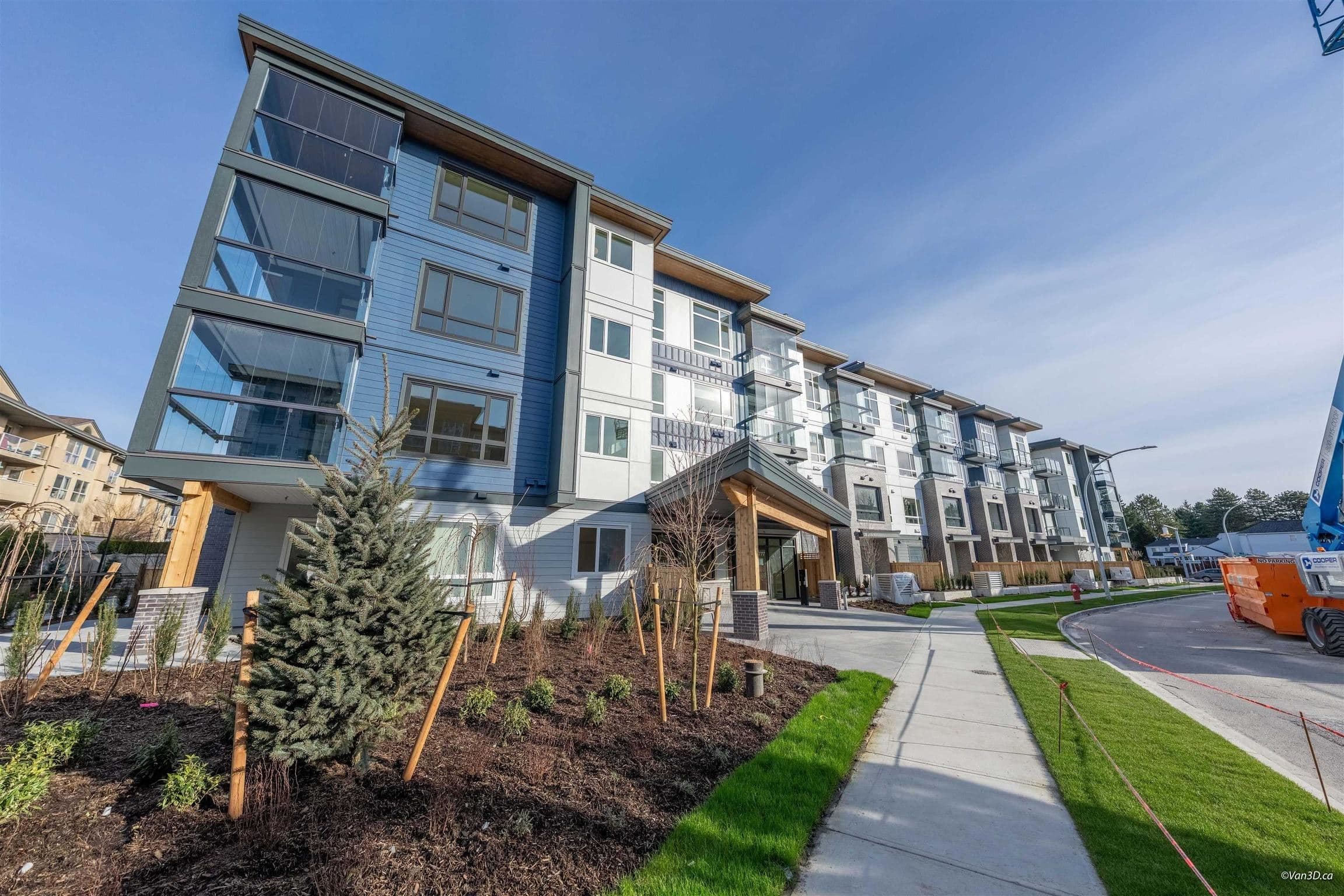 317 - 13777 75a Avenue, Surrey