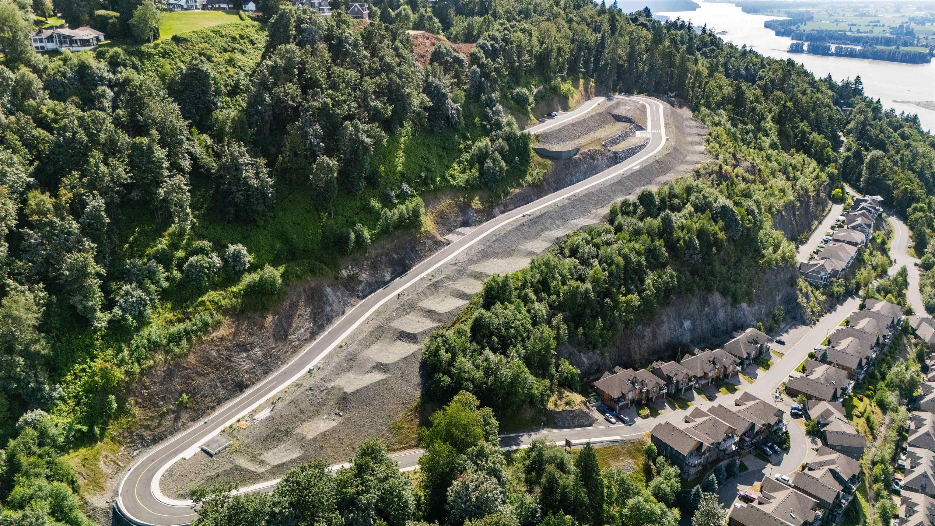1 - 43450 Alameda Drive, Chilliwack, V2R 4A5 — photo 4