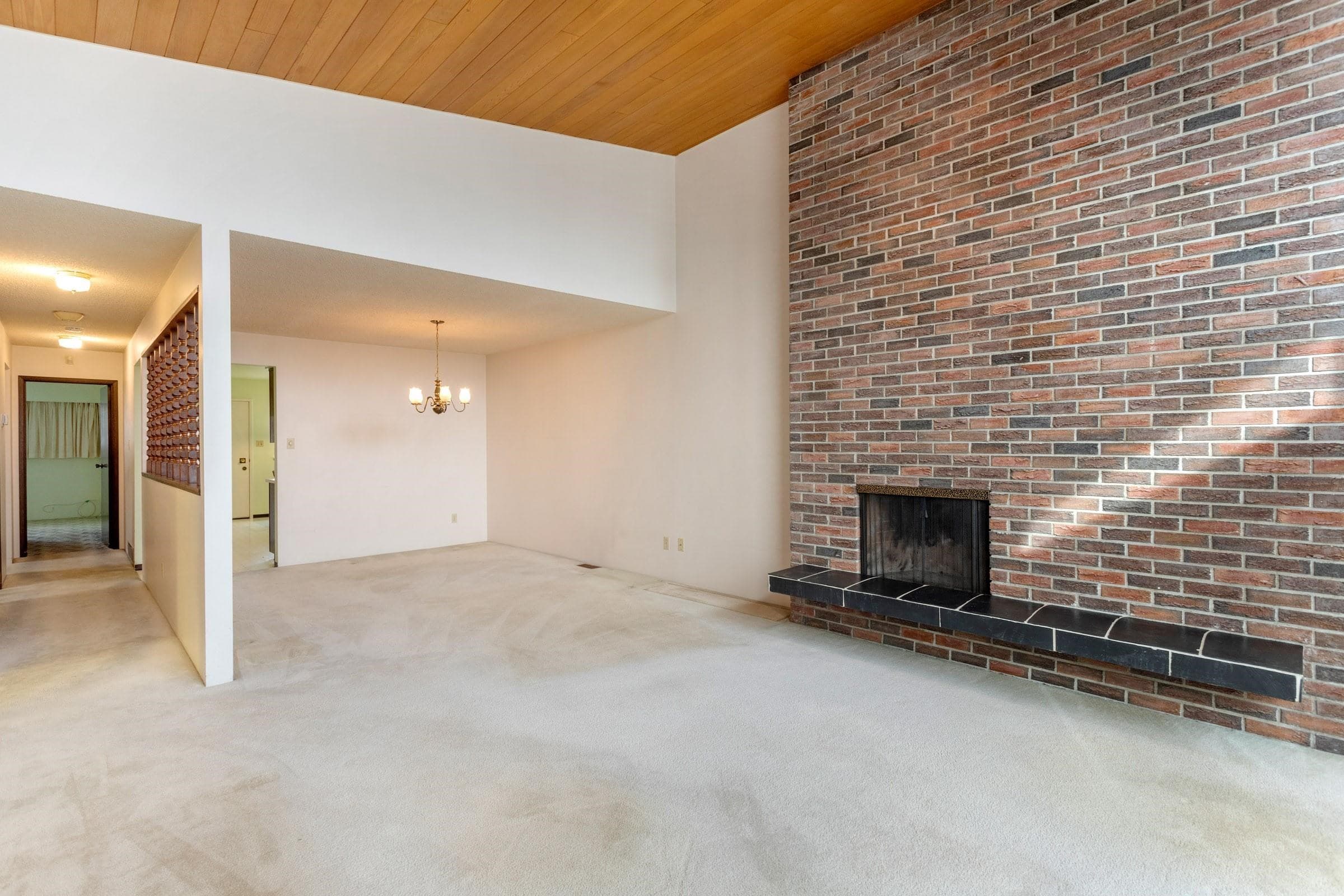 5825 Clinton Street, Burnaby, V5J 2M4 — photo 4
