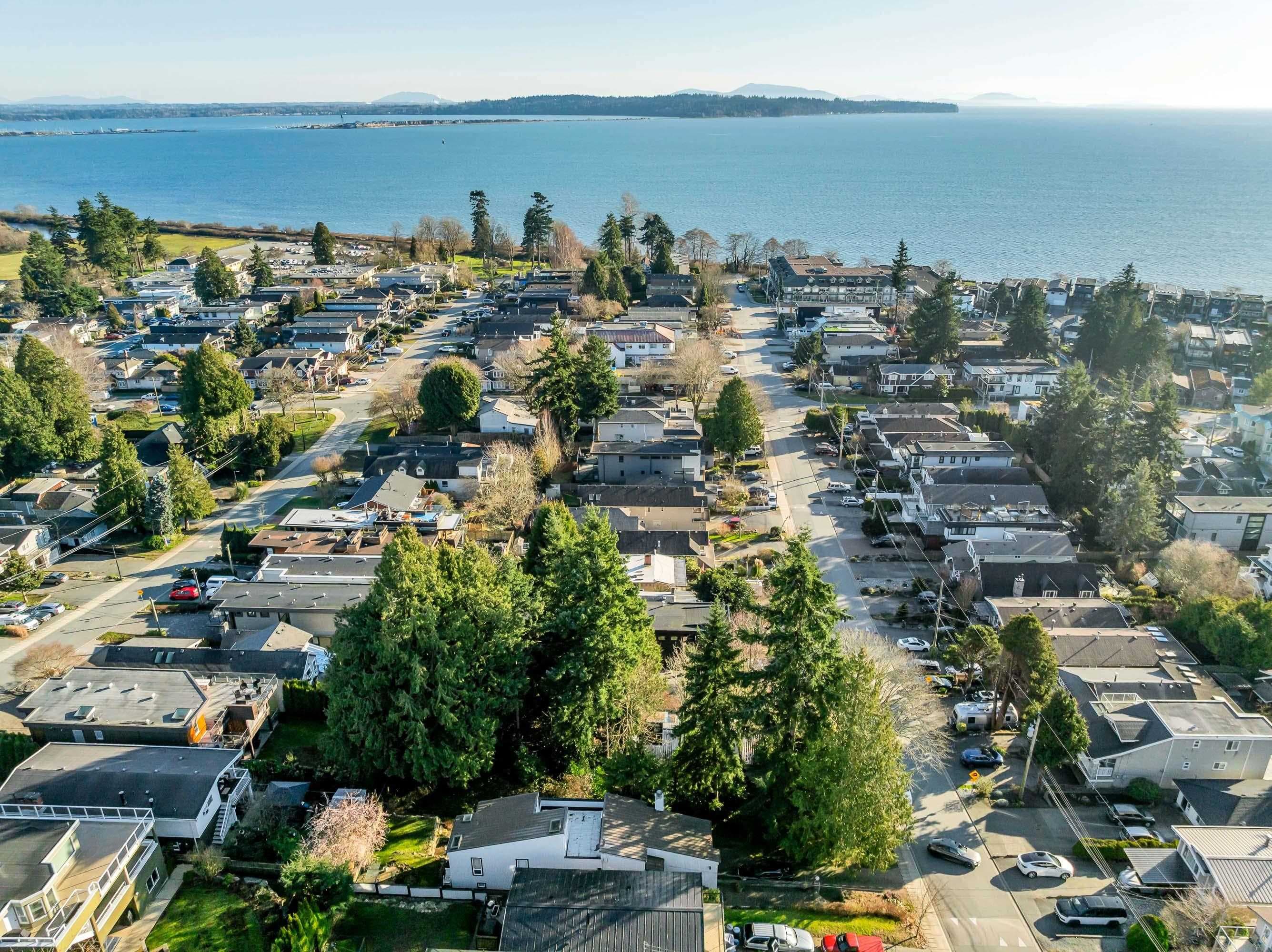 966 Maple Street, White Rock, V4B 4M5 — photo 5