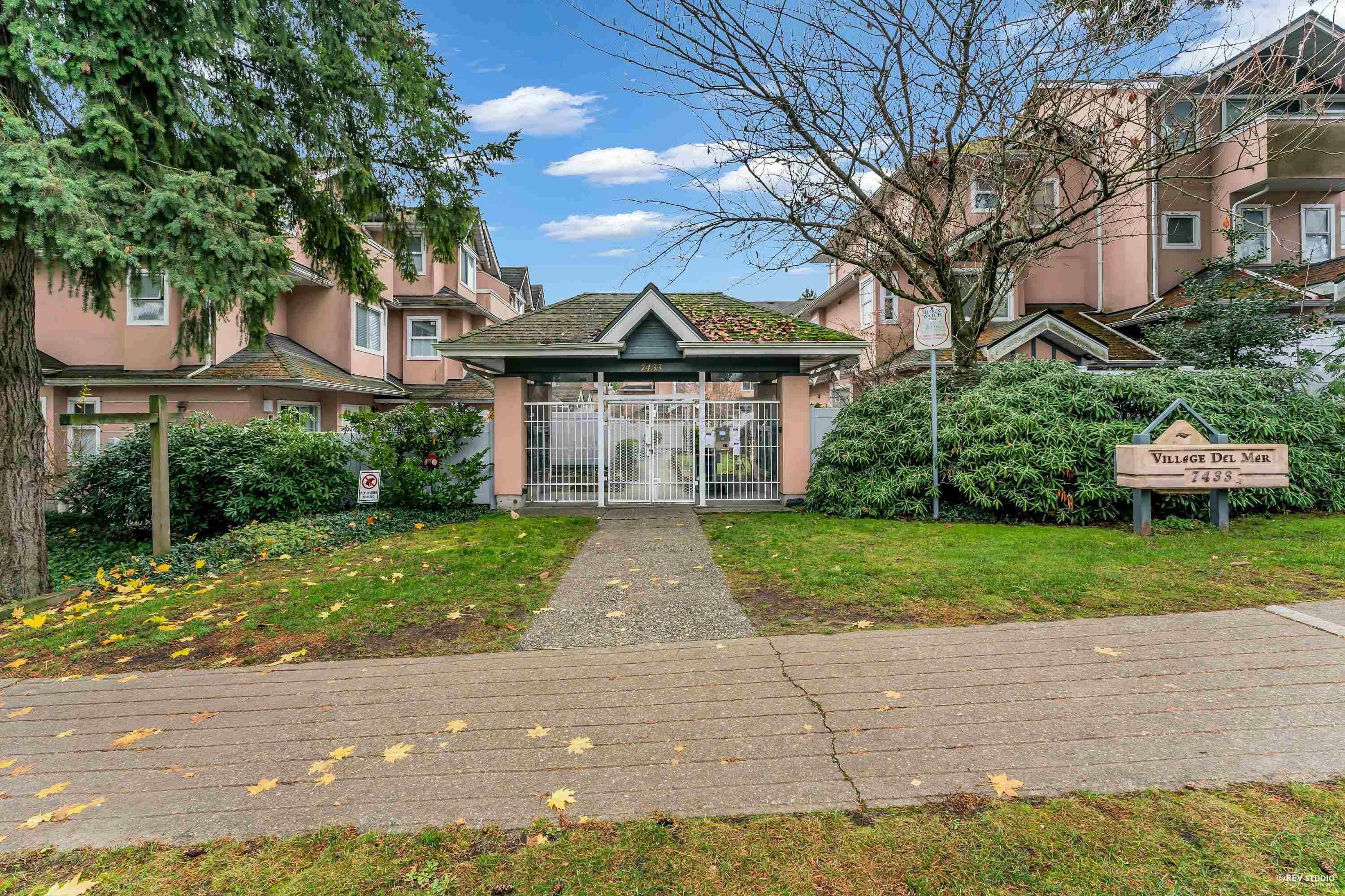 26 - 7433 16th Street, Burnaby, V3N 4Z5 — photo 2