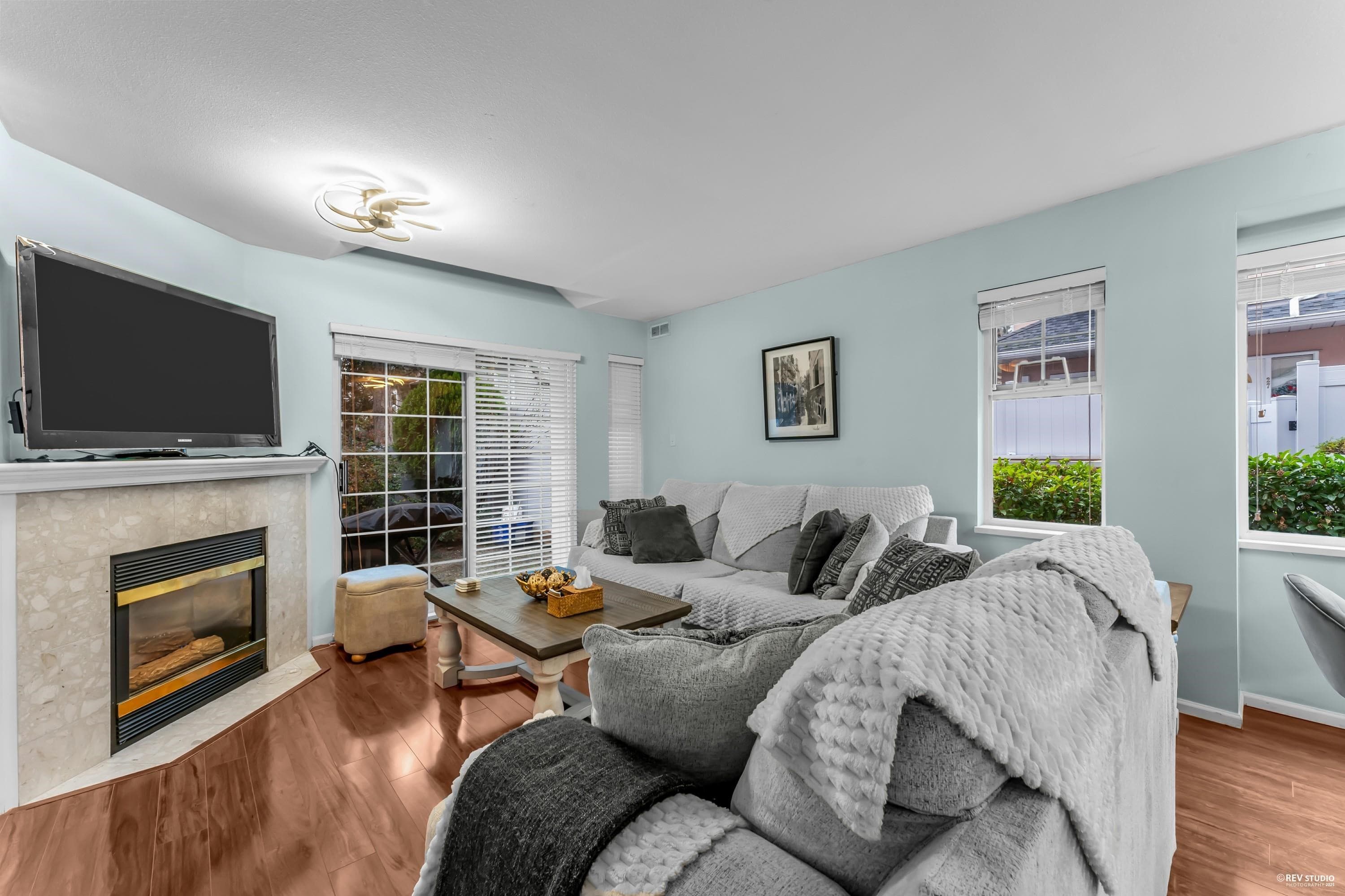 26 - 7433 16th Street, Burnaby, V3N 4Z5 — photo 3
