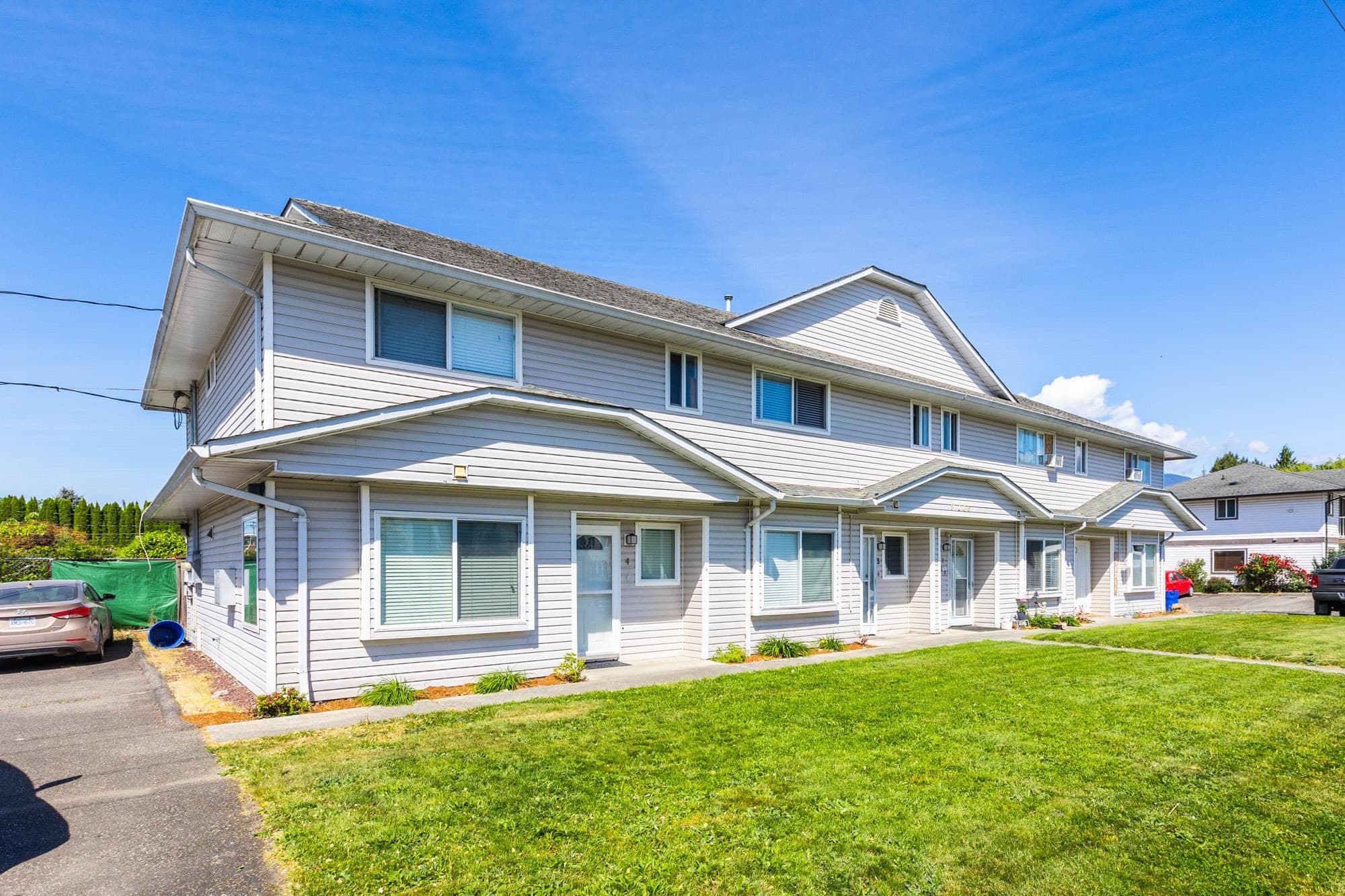 1,2,3,4 - 9145 Charles Street, Chilliwack, V2P 7Y6 — photo 2