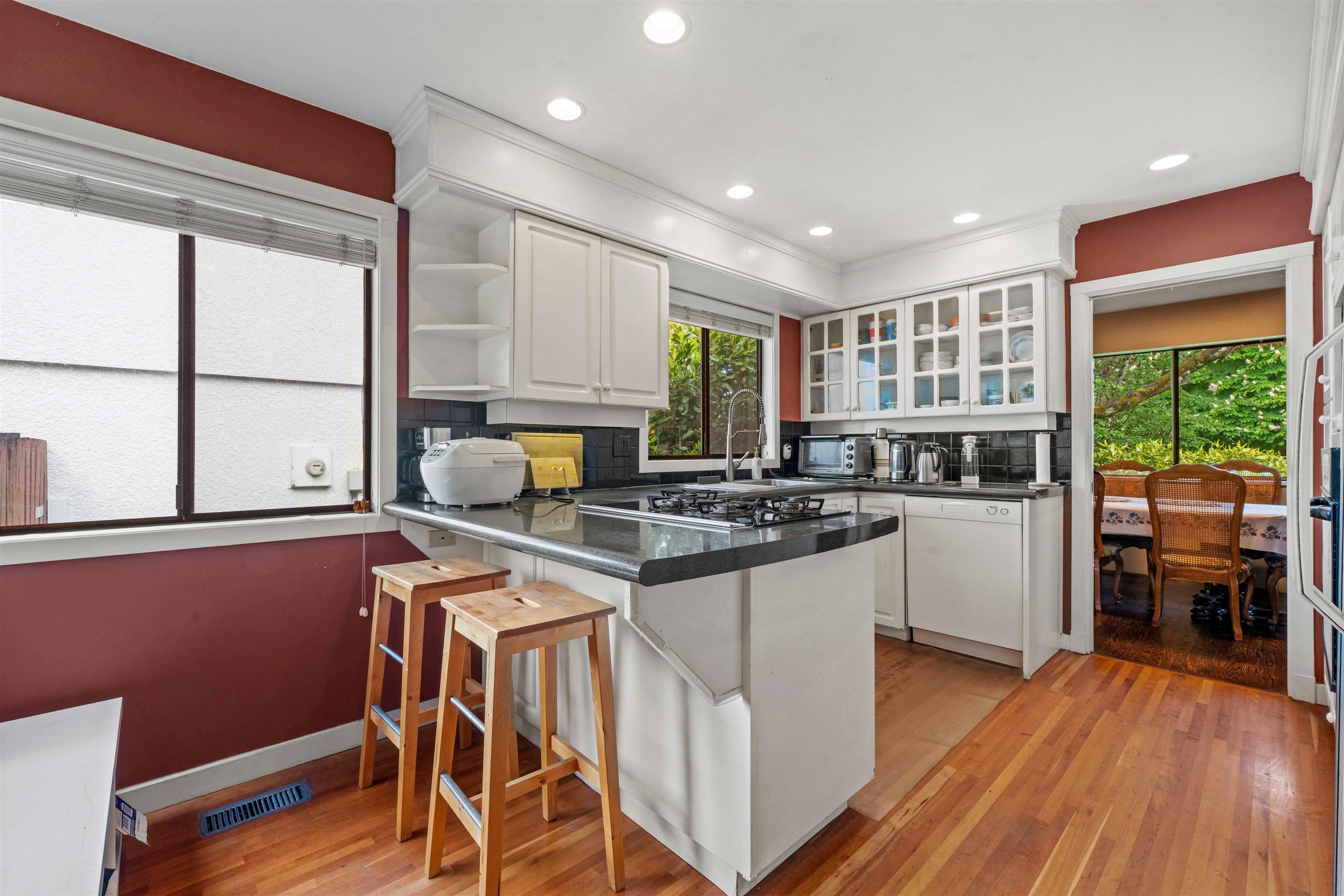 9560 Glendower Drive, Richmond, V7A 2Y5 — photo 4