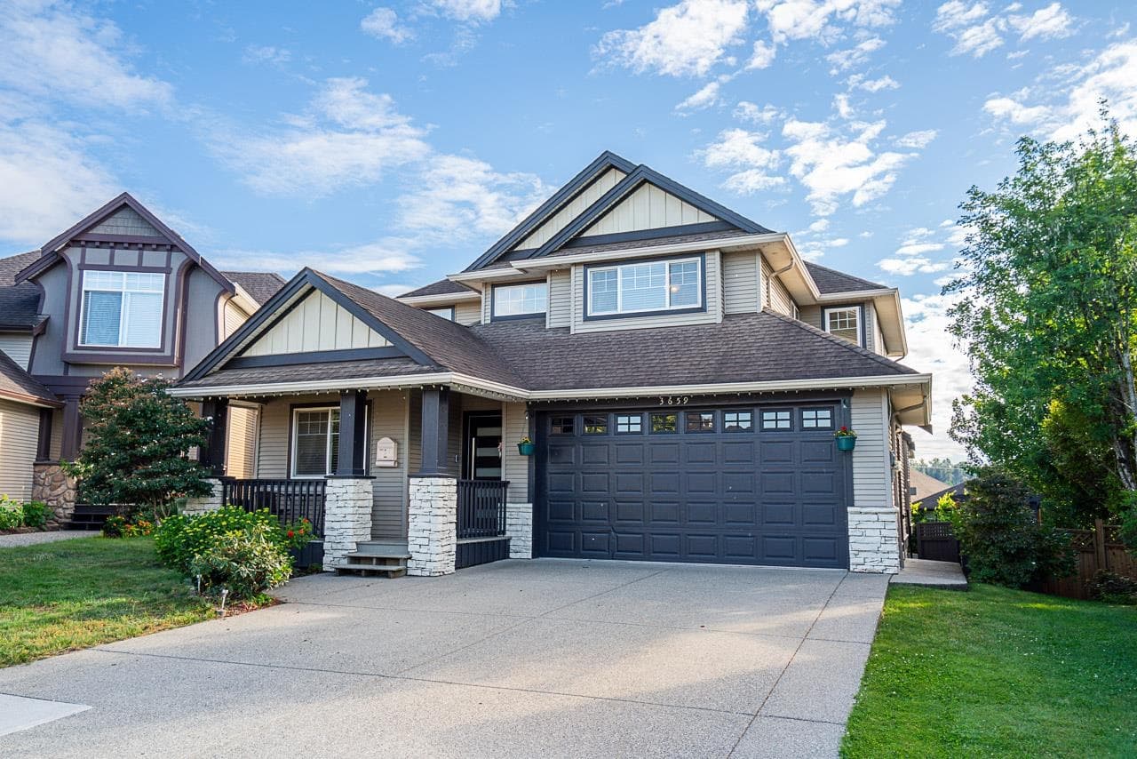 3659 Greendale Court, Abbotsford, V2T 6X7 — photo 3