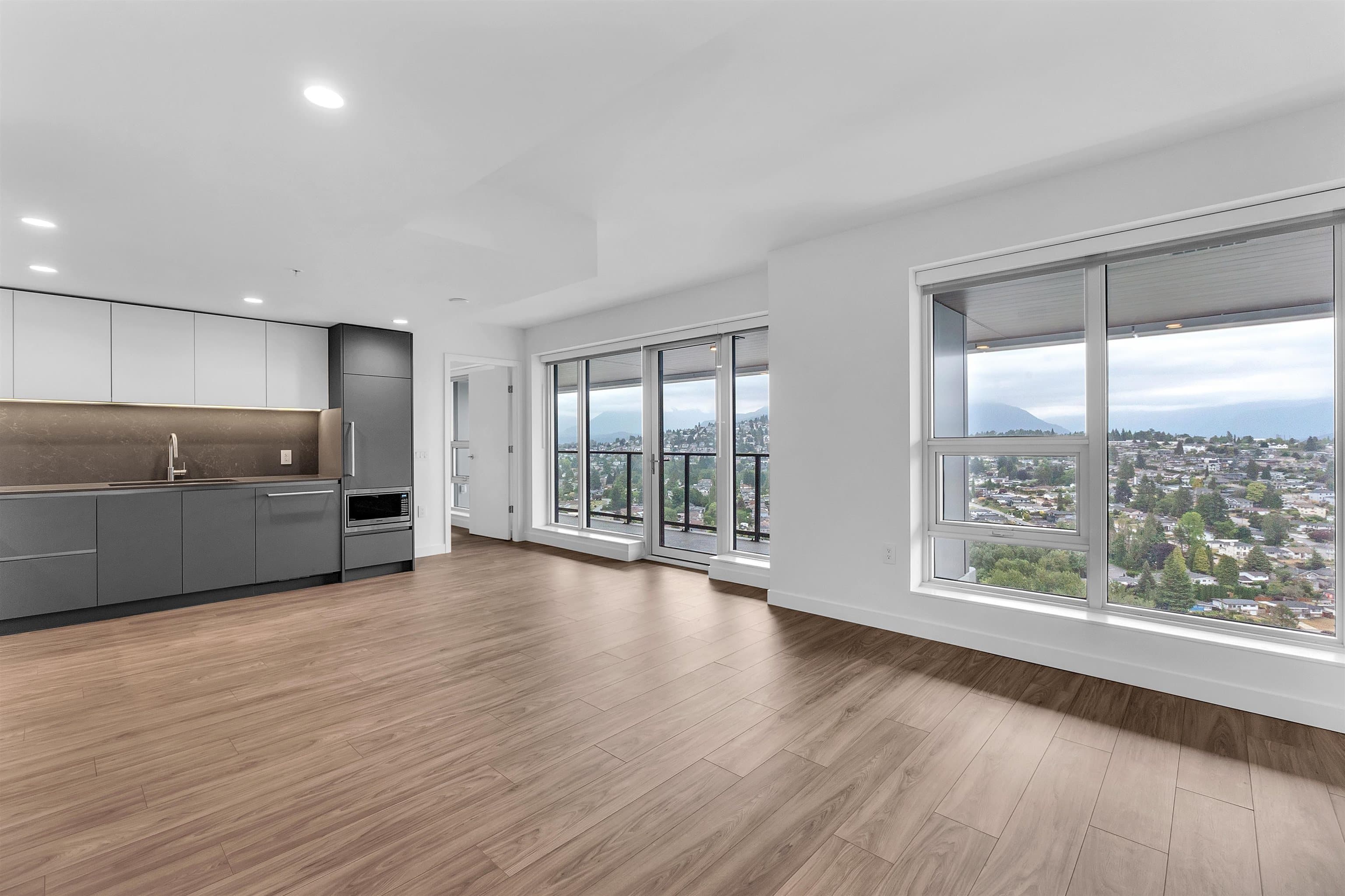3402 - 2135 Springer Avenue, Burnaby, V5B 0C1 — photo 1