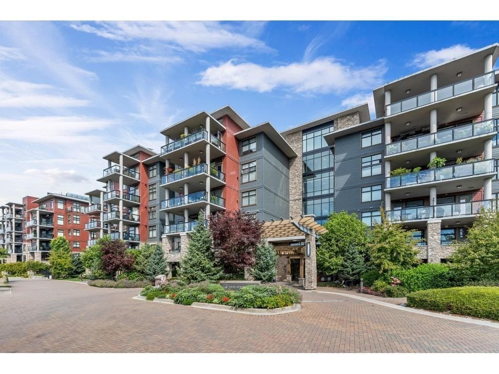 210 - 5055 Springs Boulevard, Tsawwassen