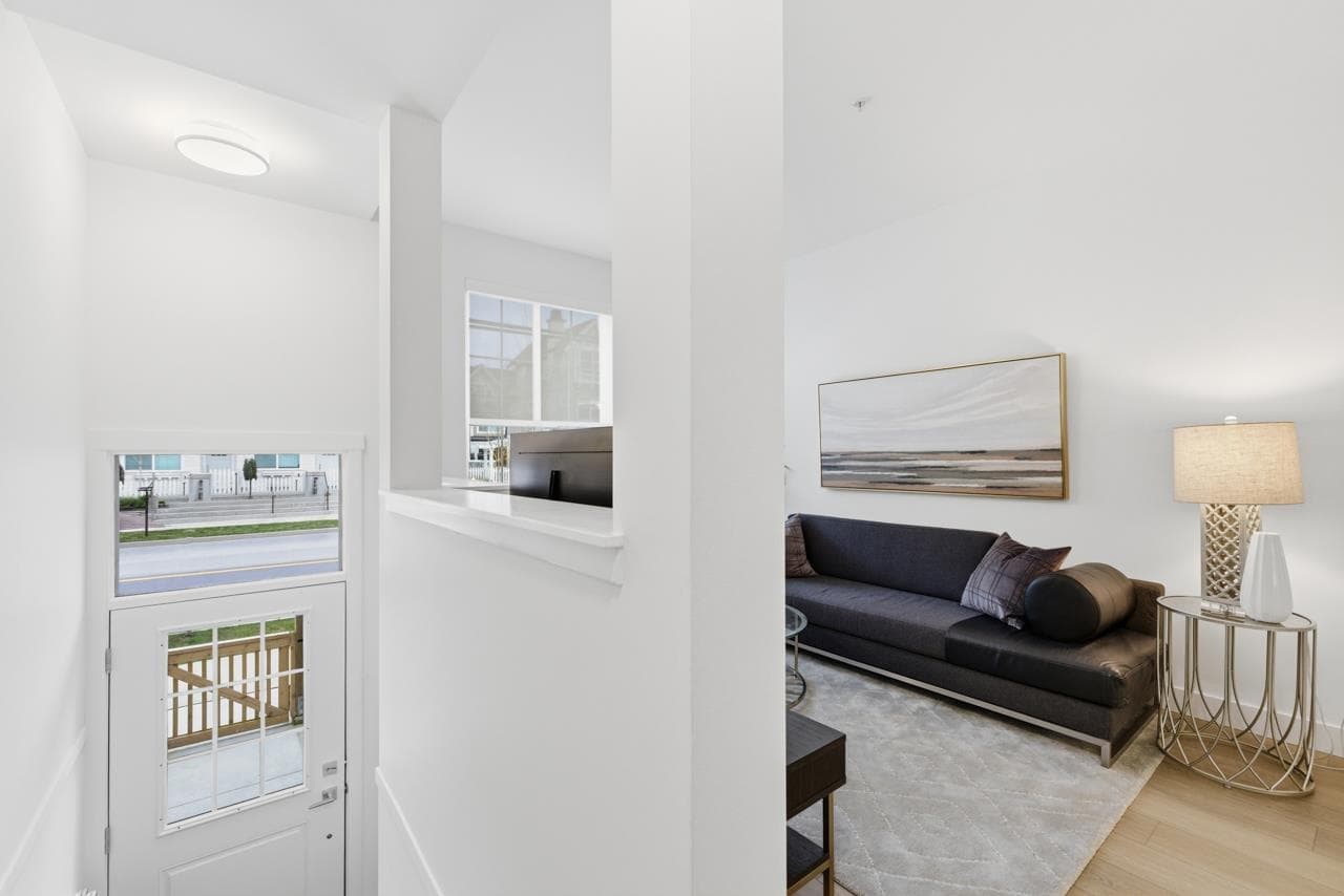 235 - 720 Robinson Street, Coquitlam, V3J 0P9 — photo 2