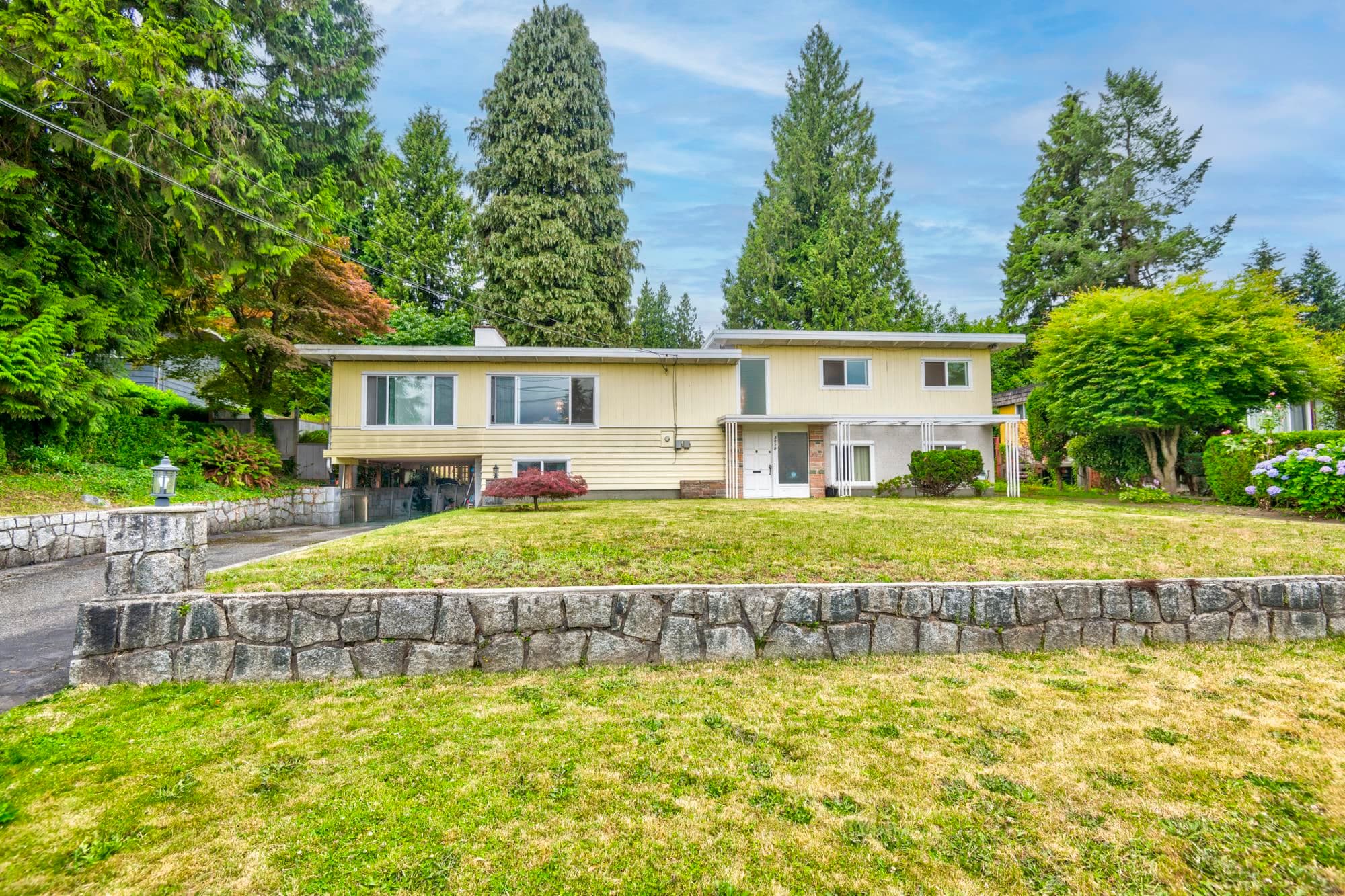 3028 Starlight Way, Coquitlam