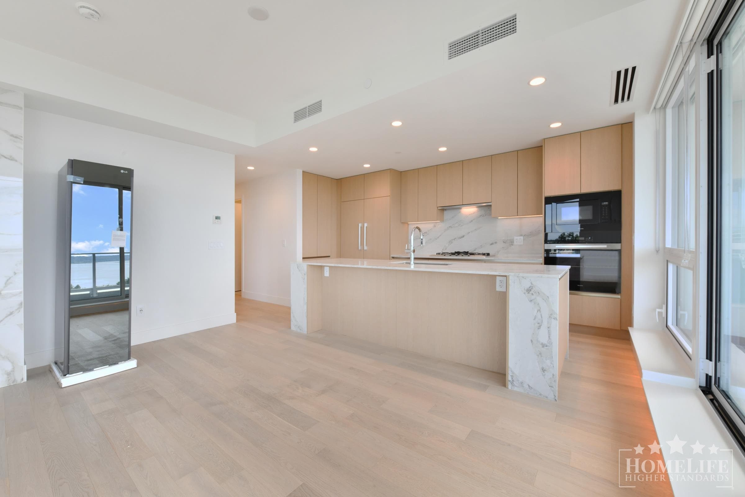 1105 - 1475 Foster Street, White Rock, V4B 3W7 — photo 4