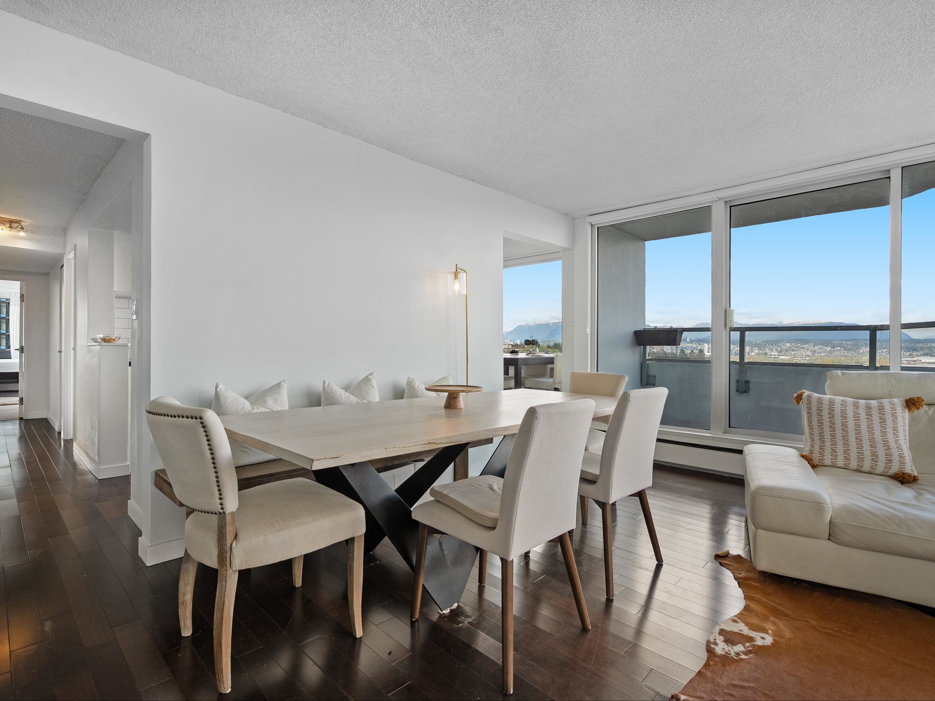 1203 - 31 Elliot Street, New Westminster, V3L 5C9 — photo 5