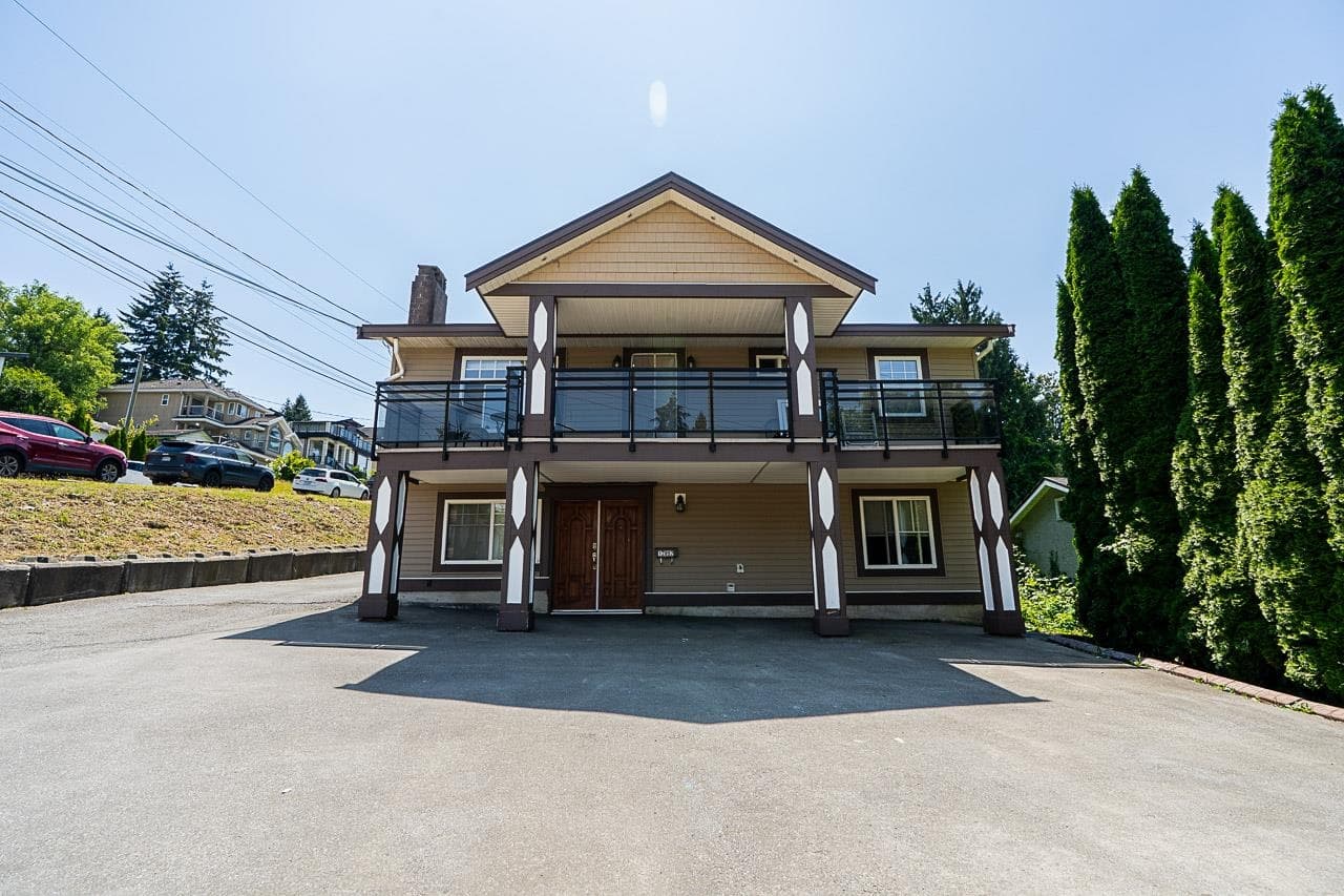 12892 111 Avenue, Surrey