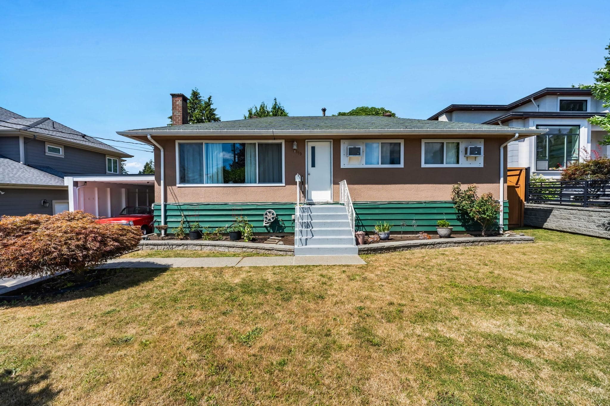 2119 Monterey Avenue, Coquitlam