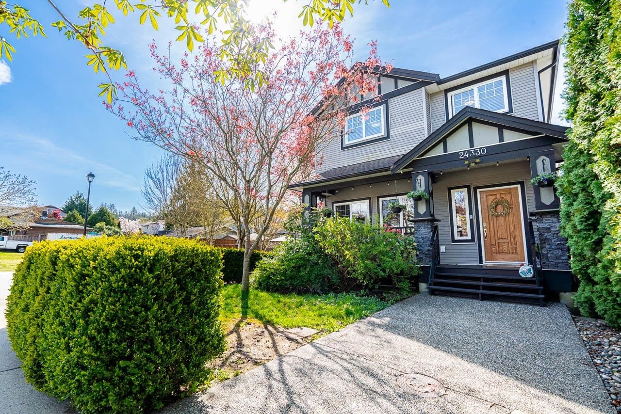 24330 102 Avenue, Maple Ridge