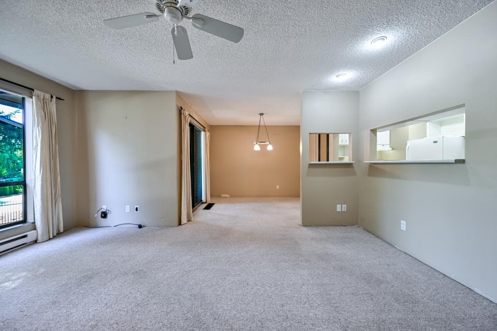 10509 Holly Park Lane, Surrey, V3R 6X8 — photo 2