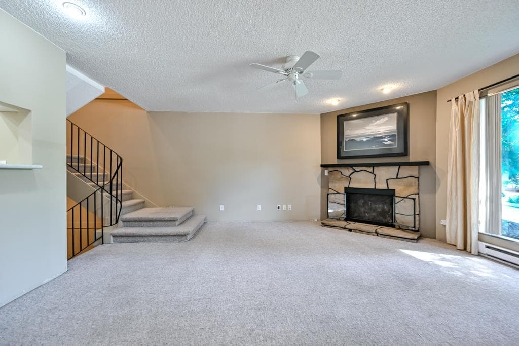 10509 Holly Park Lane, Surrey, V3R 6X8 — photo 3