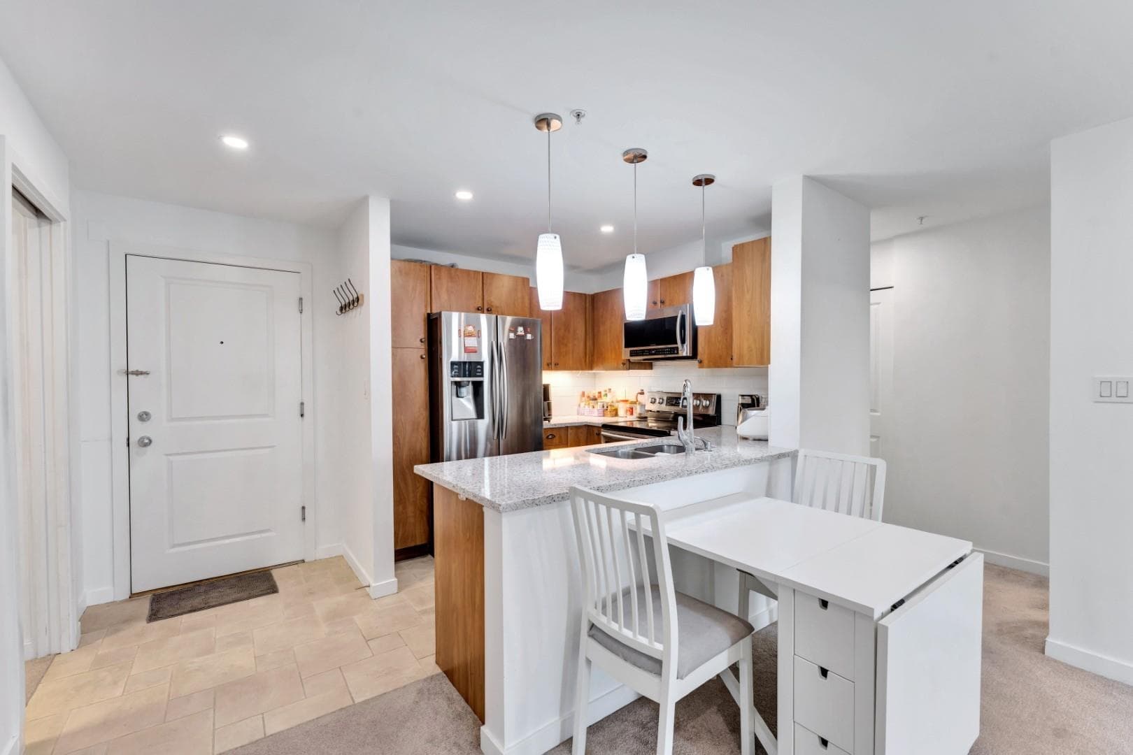320 - 6508 Denbigh Avenue, Burnaby, V5H 4W6 — photo 3