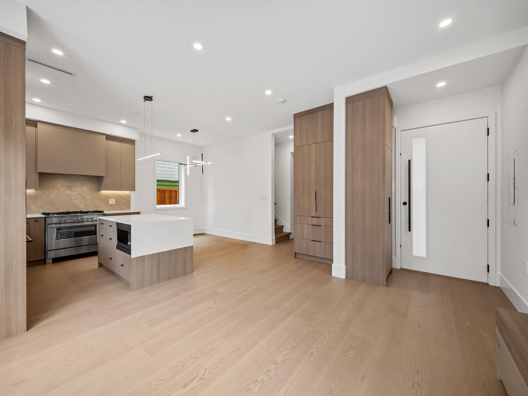 2- - 2547 E 2nd Avenue, Vancouver, V5M 1C7 — photo 5