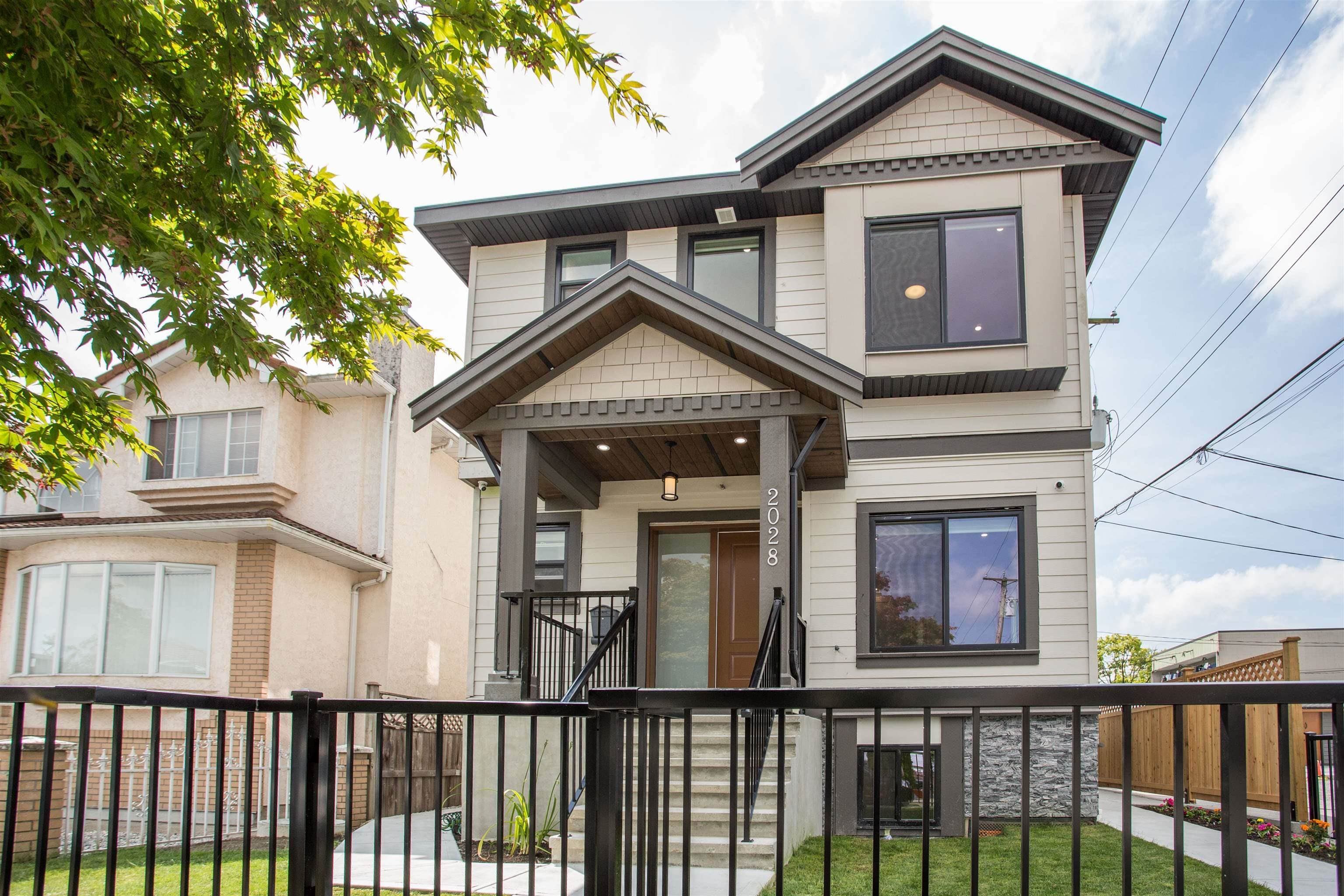 2028 E 42nd Avenue, Vancouver, V5P 1L8 — photo 2