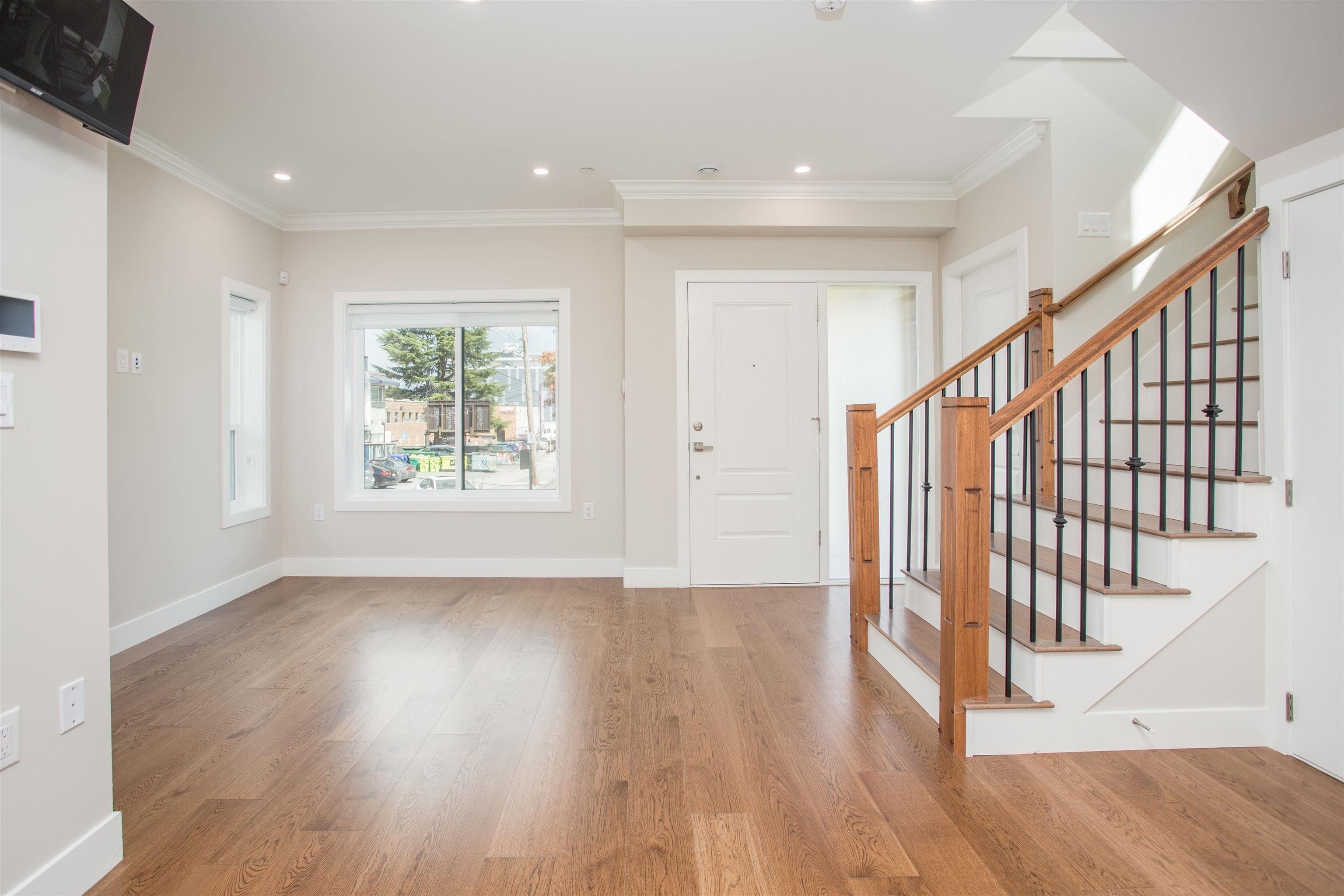 2028 E 42nd Avenue, Vancouver, V5P 1L8 — photo 5