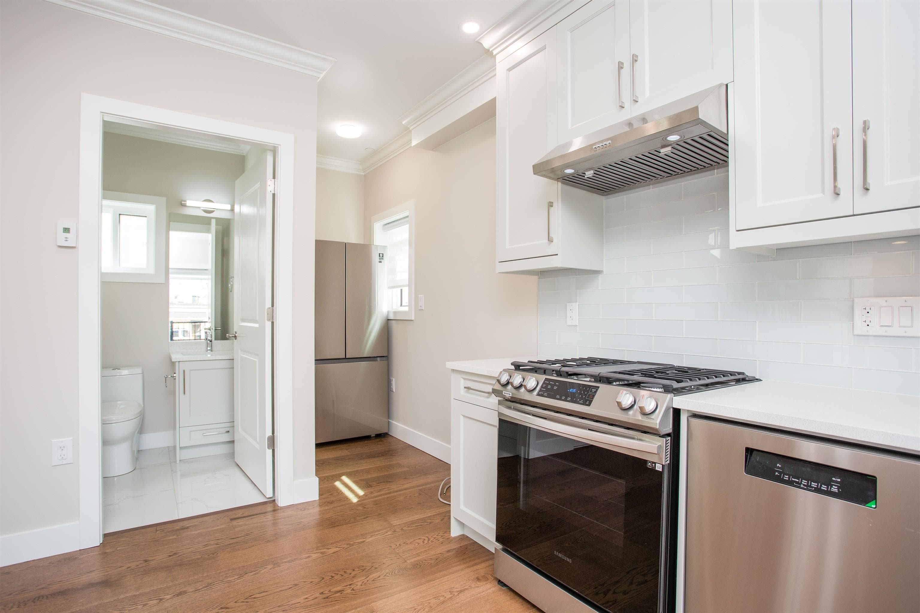2028 E 42nd Avenue, Vancouver, V5P 1L8 — photo 4
