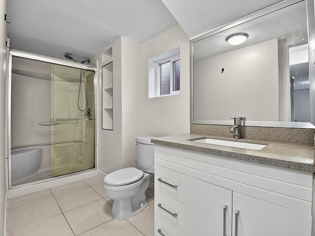 2216 E 41st Avenue, Vancouver, V5P 1L6 — photo 5