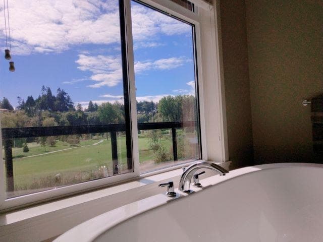 4988 Cedar Springs Drive, Tsawwassen, V4M 0A7 — photo 4