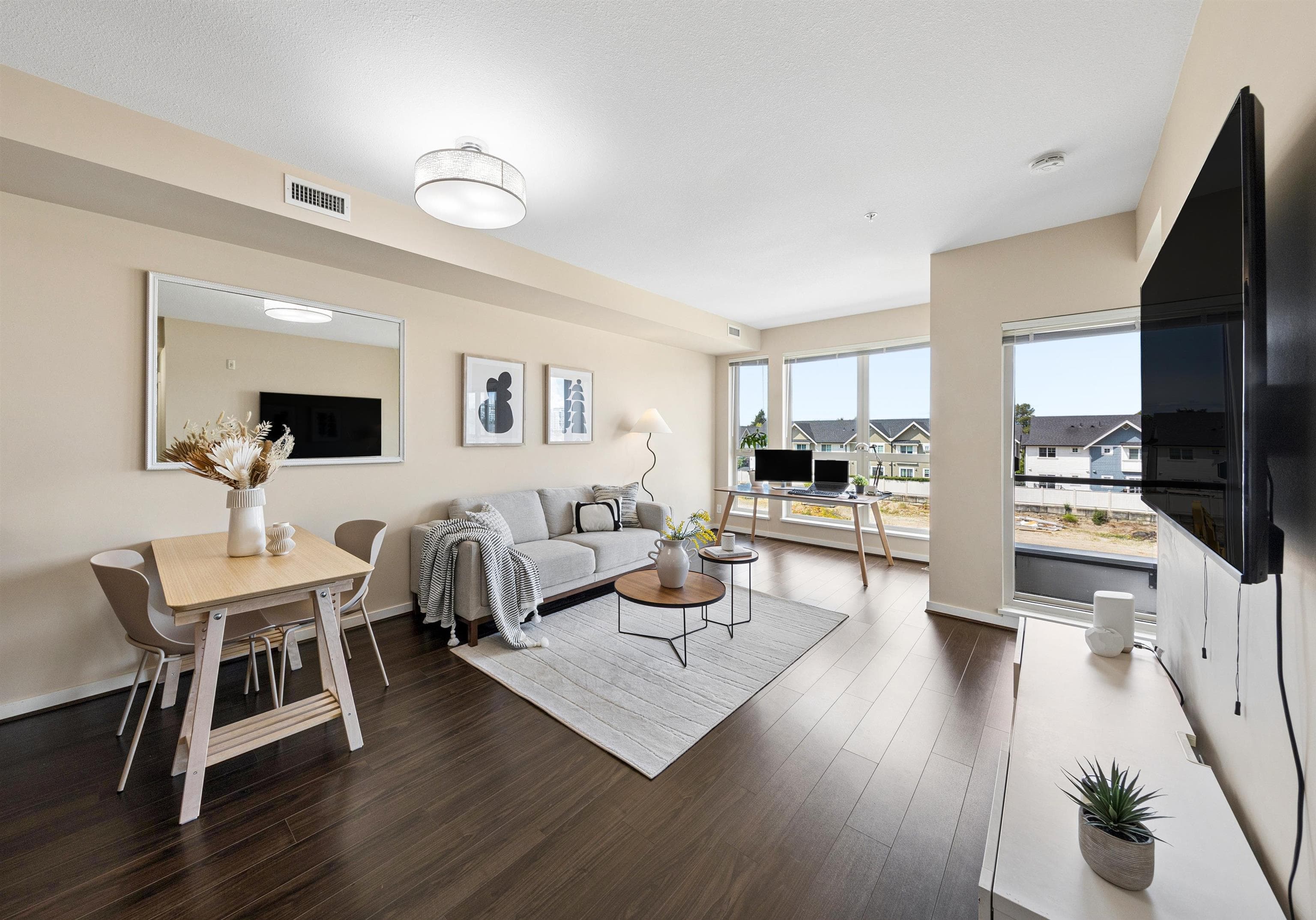366 - 4099 Stolberg Street, Richmond