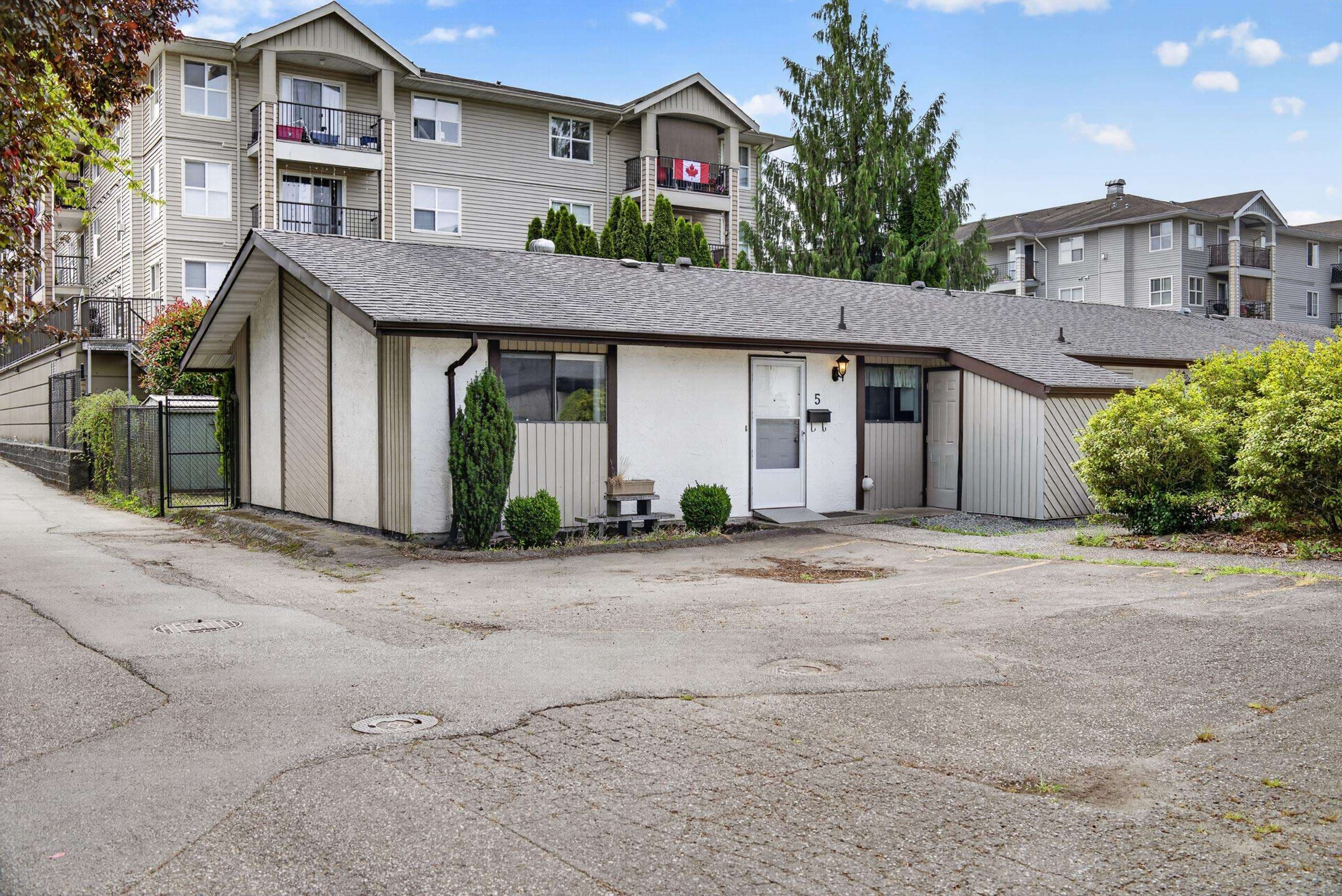 5 - 9280 Corbould Street, Chilliwack