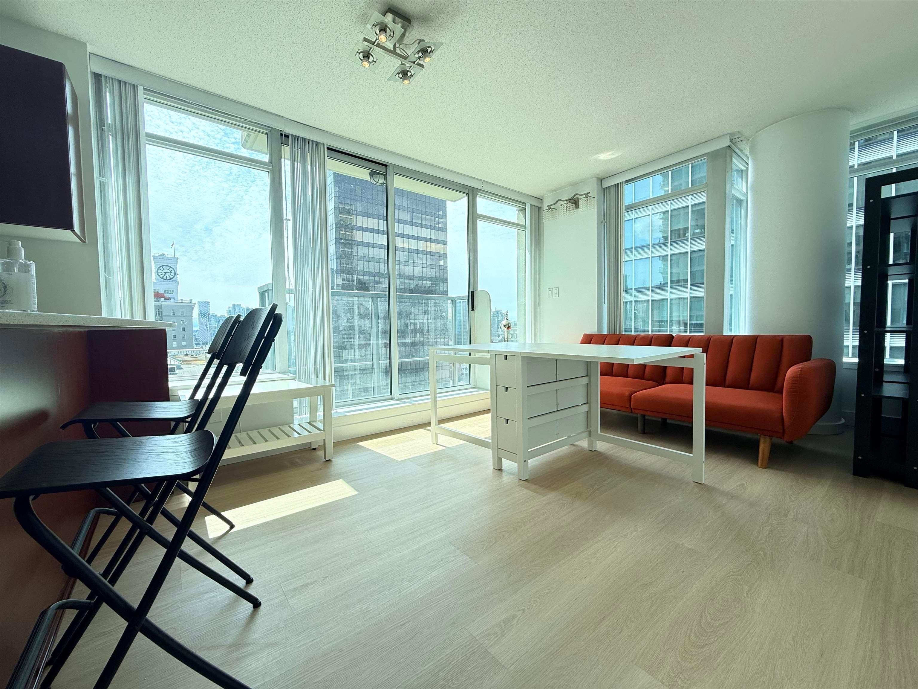 1407 - 610 Granville Street, Vancouver, V6C 3T3 — photo 2