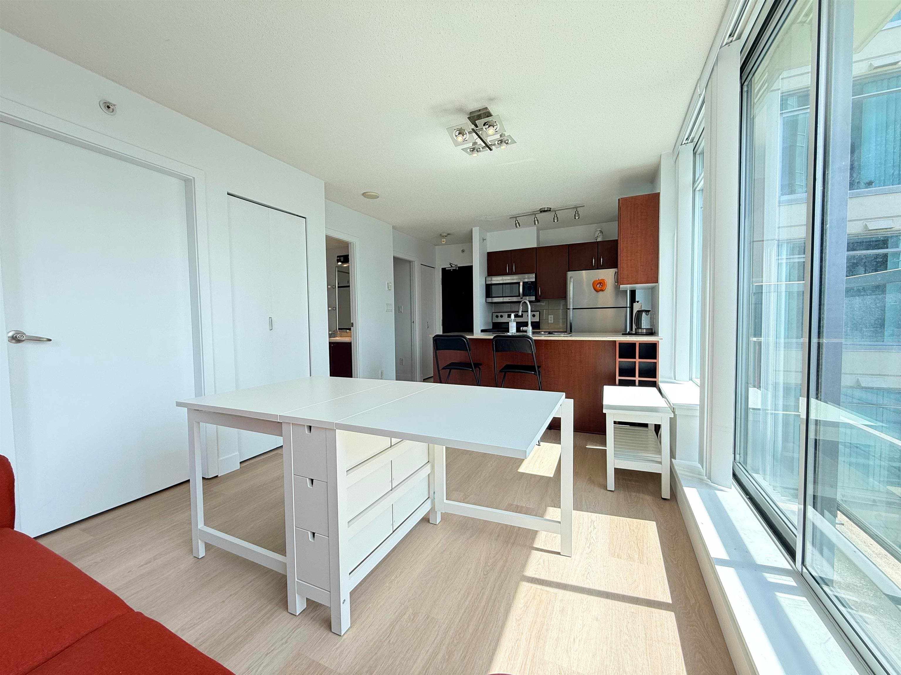 1407 - 610 Granville Street, Vancouver, V6C 3T3 — photo 3