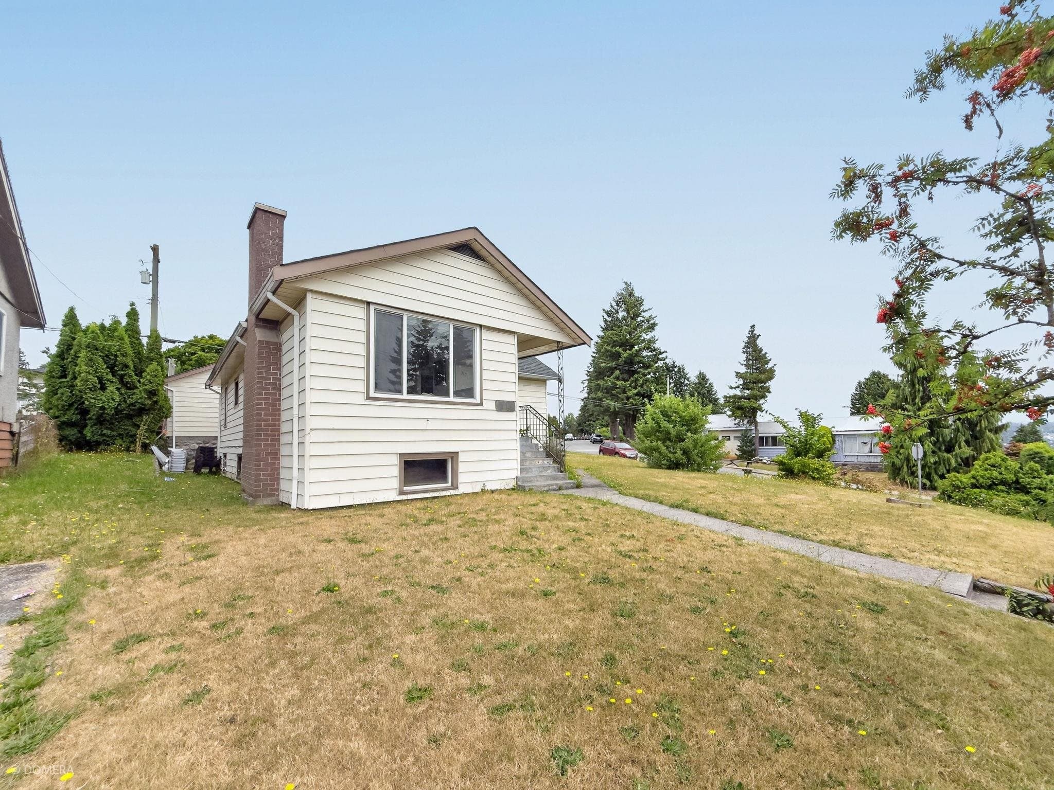 319 E Eighth Avenue, New Westminster