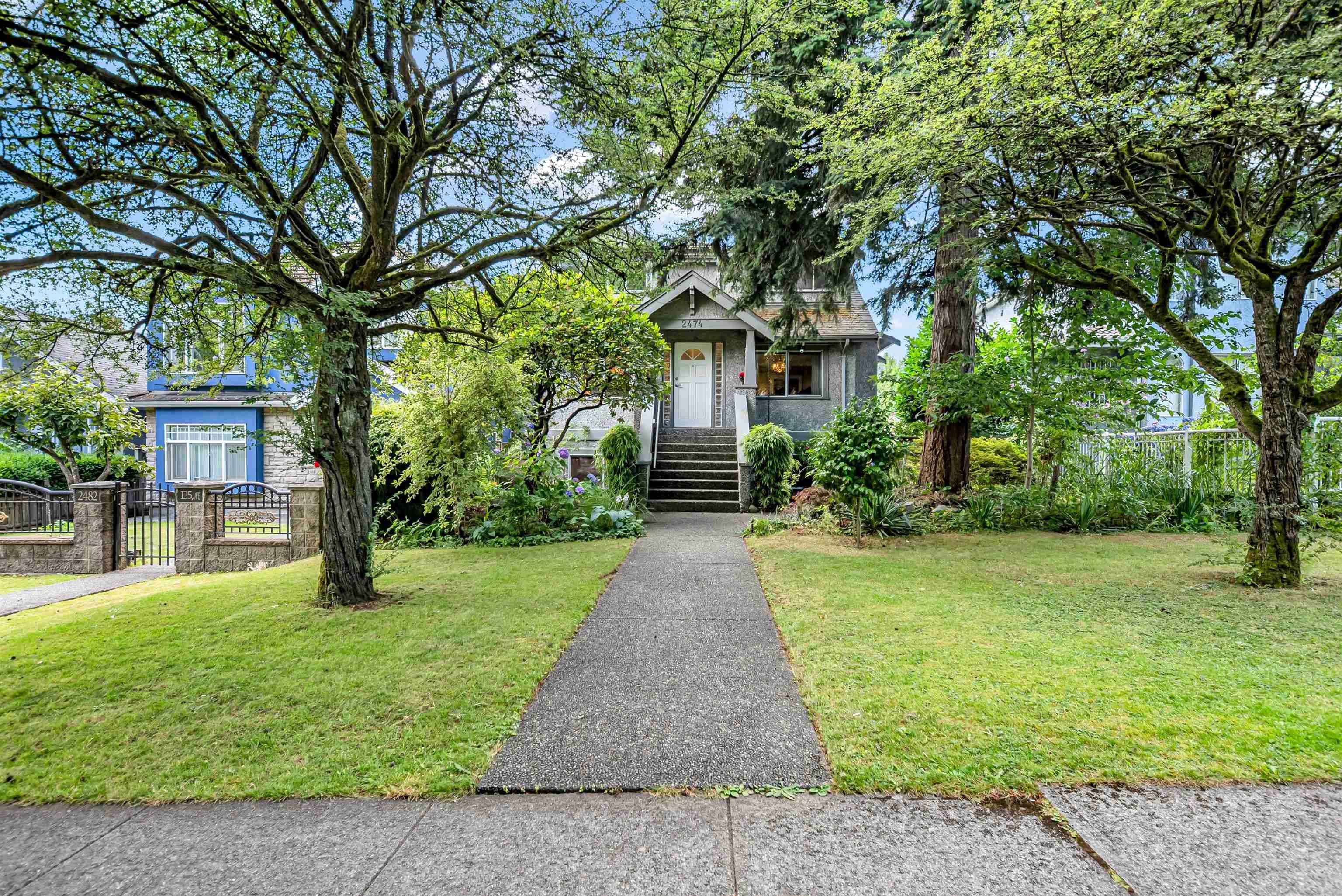 2474 E 5th Avenue, Vancouver, V5M 1M5 — photo 1