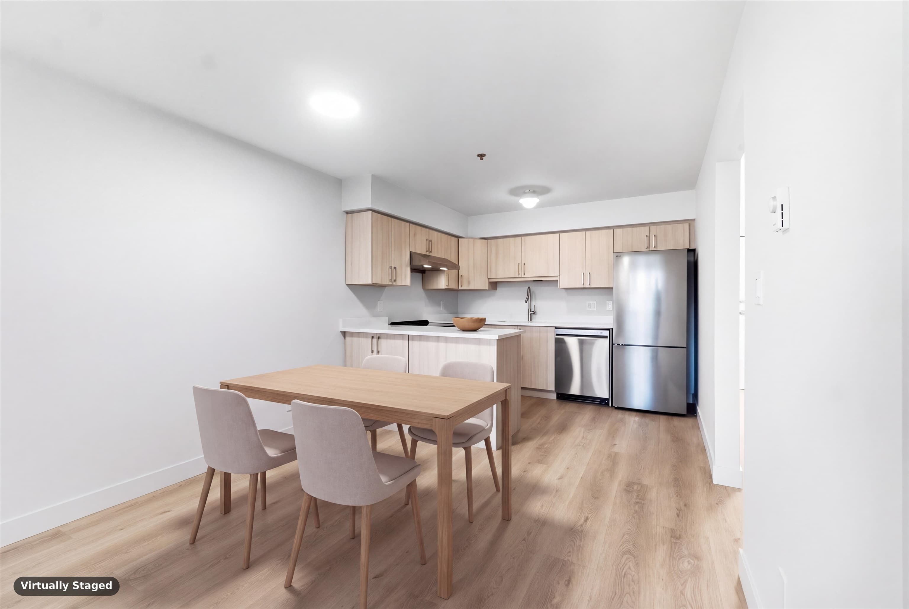 305 - 2928 Commercial Drive, Vancouver, V5N 4C9 — photo 4