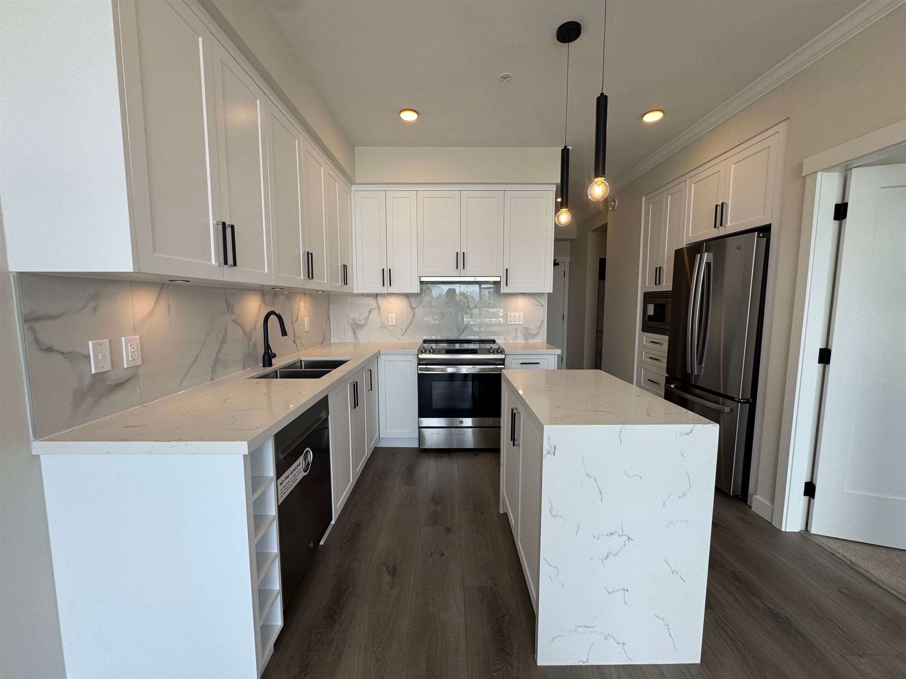 512 - 12143 223 Street, Maple Ridge, V2X 4R1 — photo 2