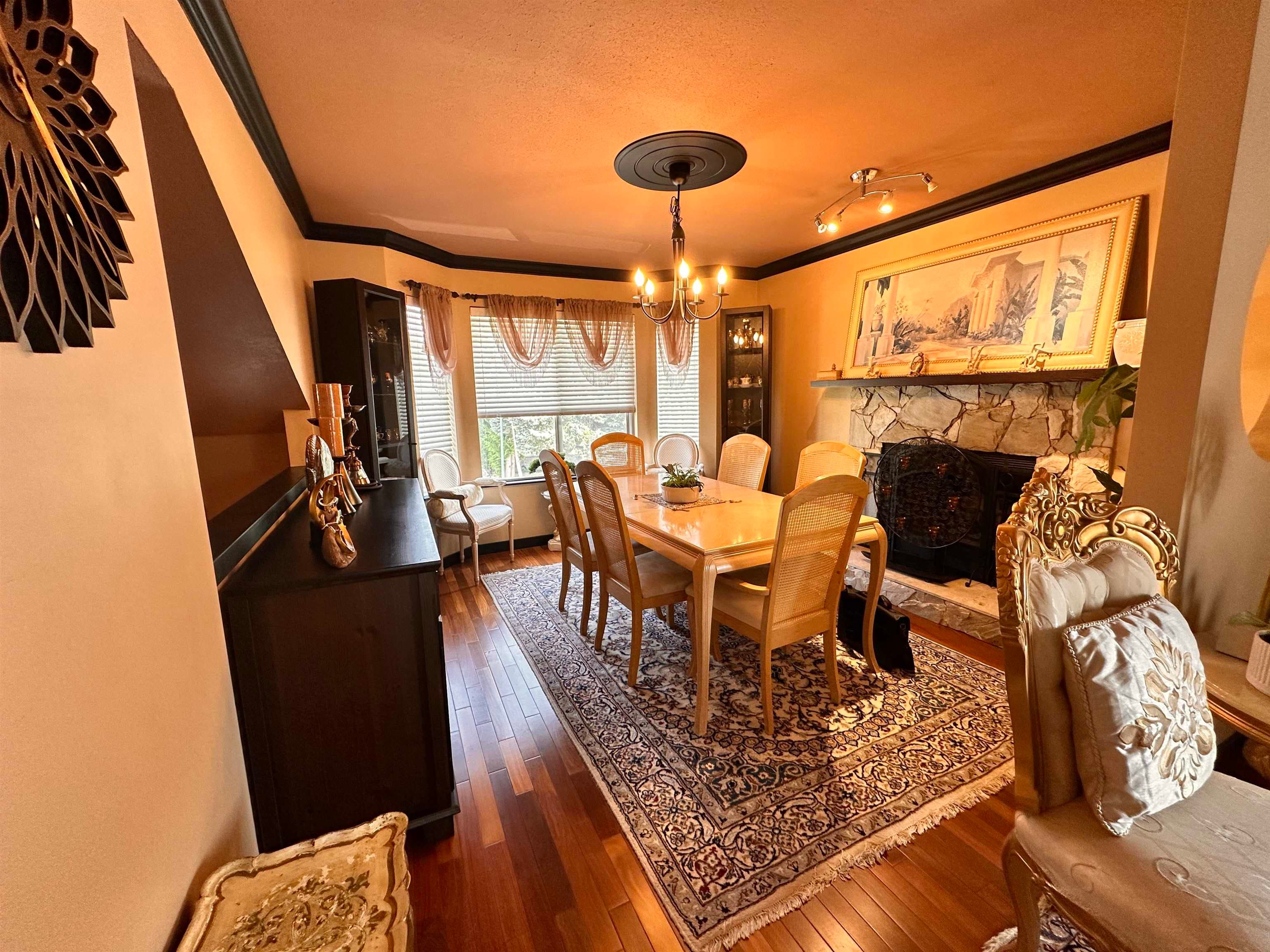 2934 Heckbert Place, Coquitlam, V3C 5B2 — photo 4