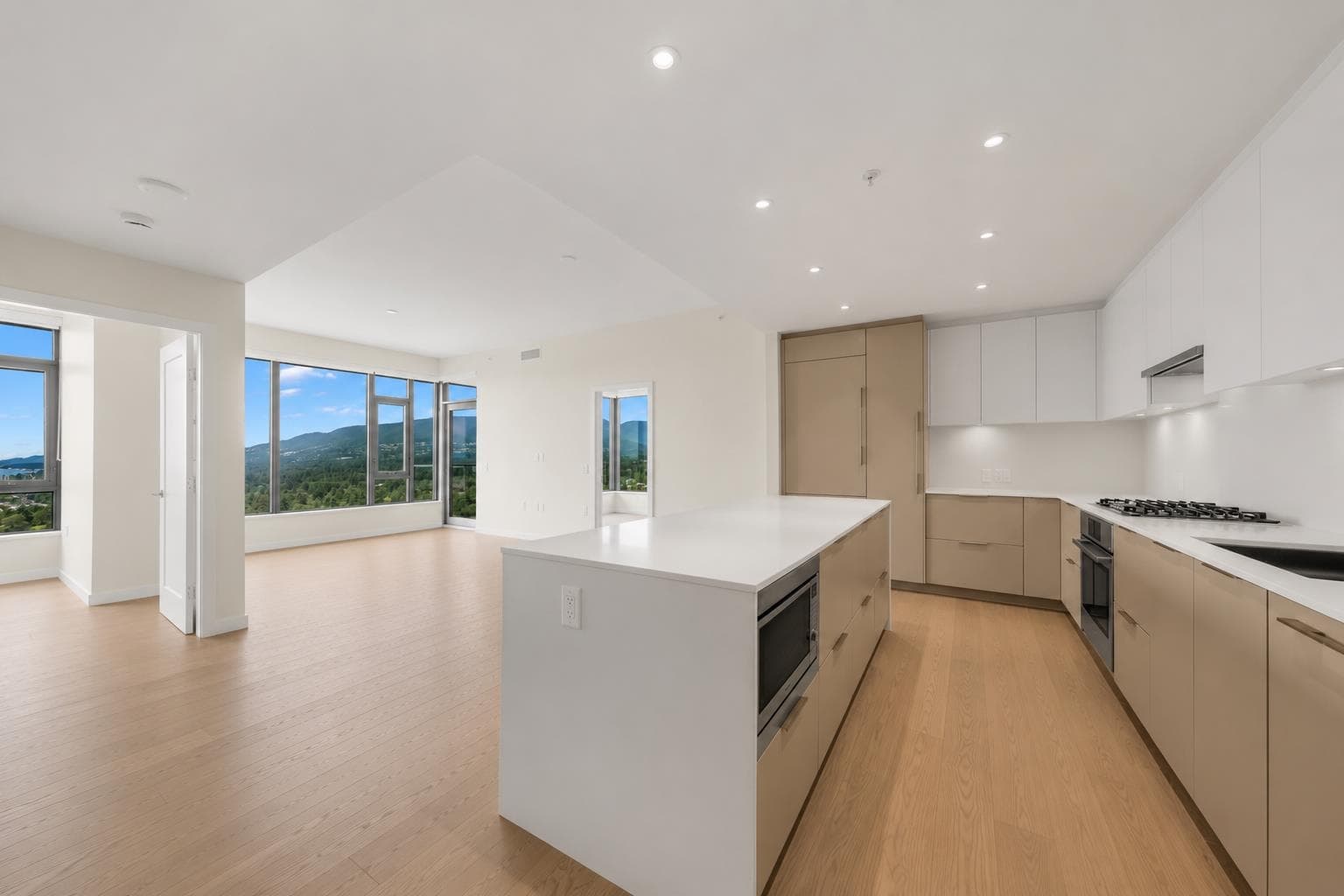 2101 - 128 W 15th Street, North Vancouver, V7M 1R5 — photo 5