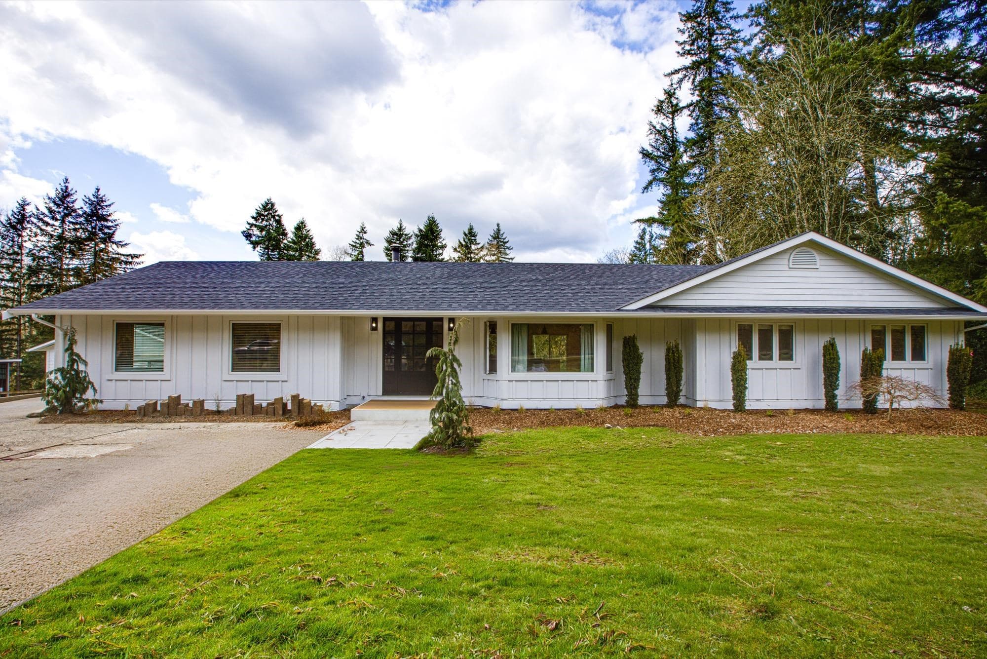 7025 Hesslea Crescent, Abbotsford