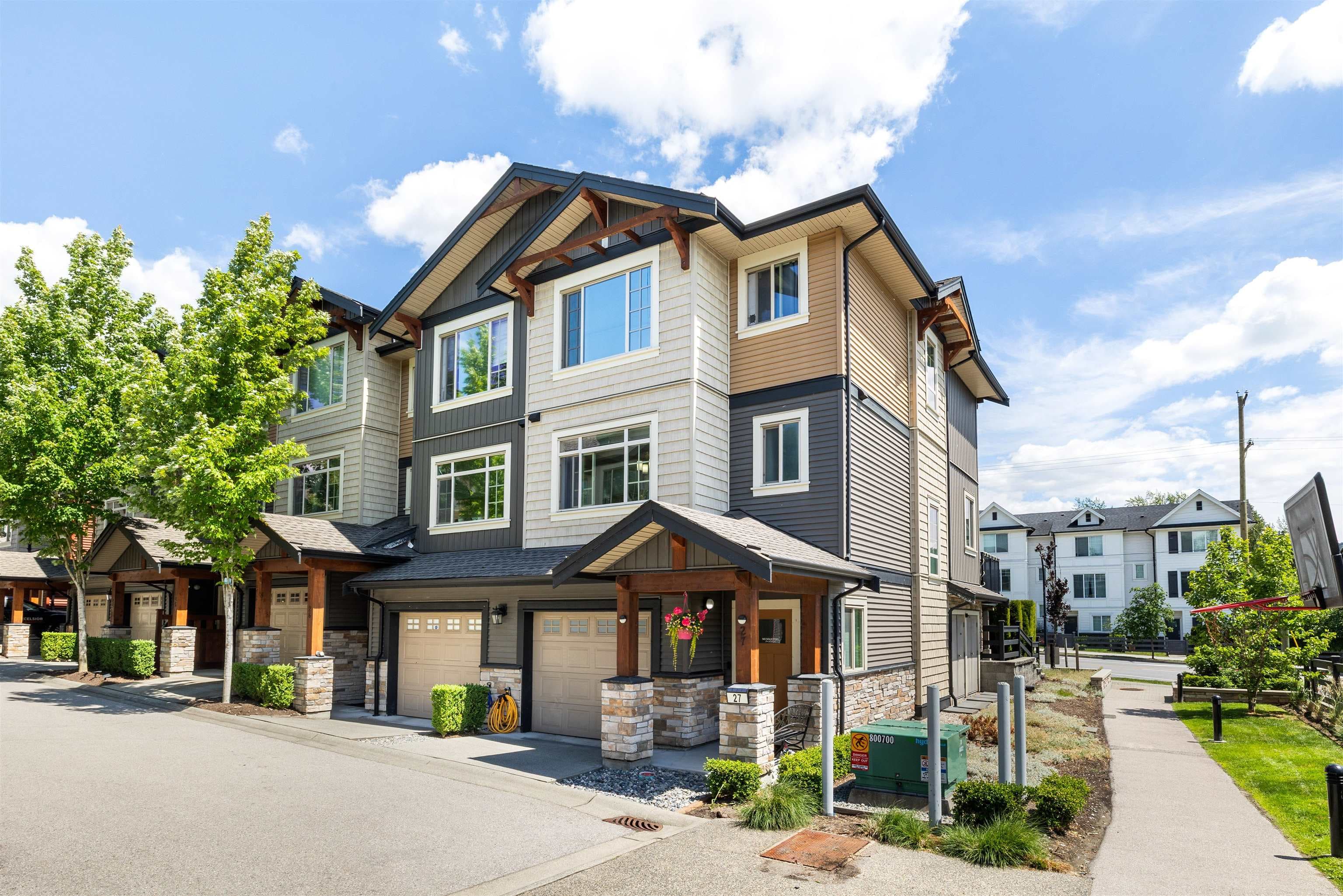 27 - 11305 240 Street, Maple Ridge