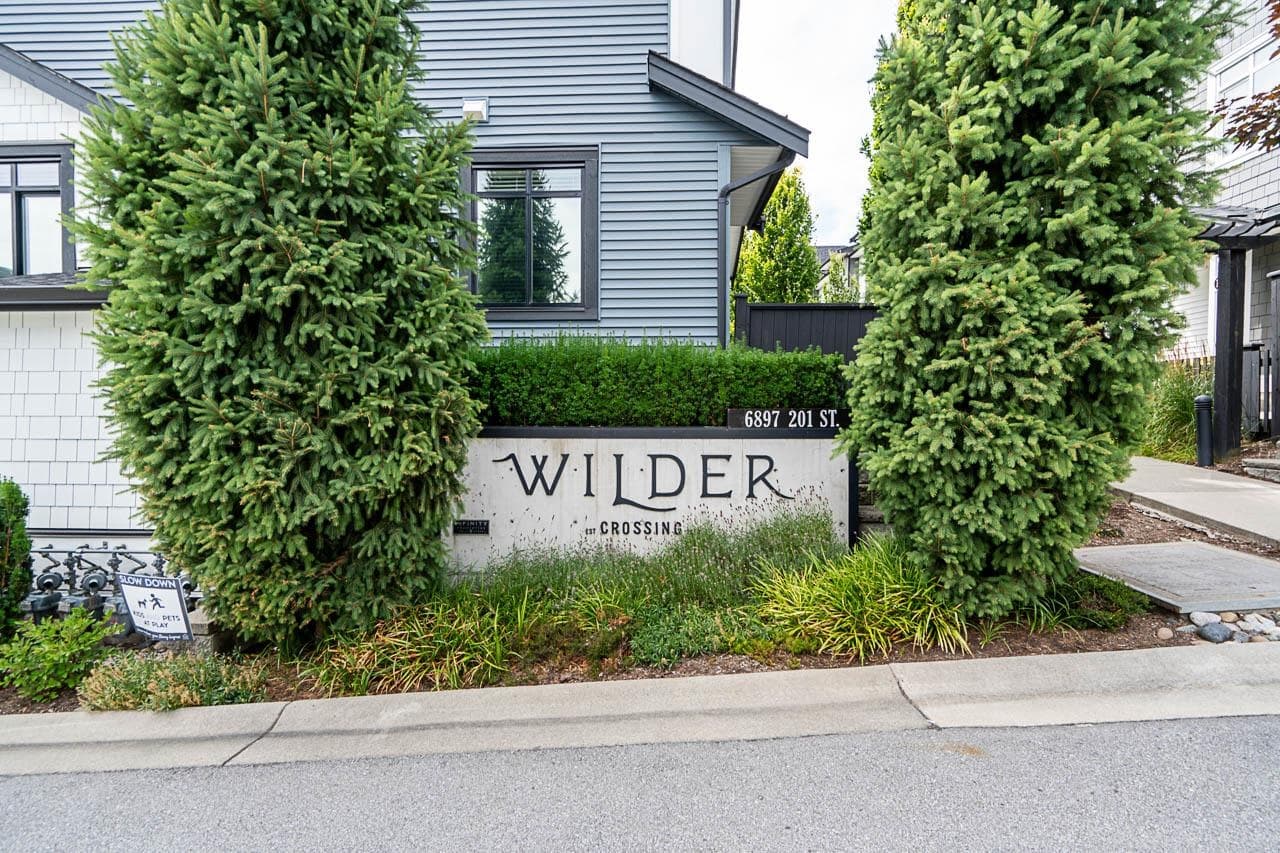21 - 6897 201 Street, Langley