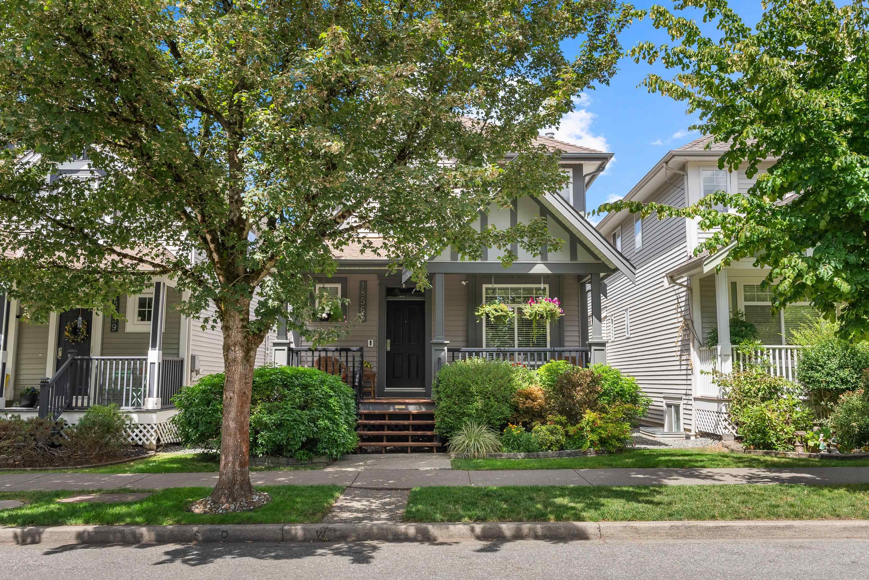 18565 67 Avenue, Surrey