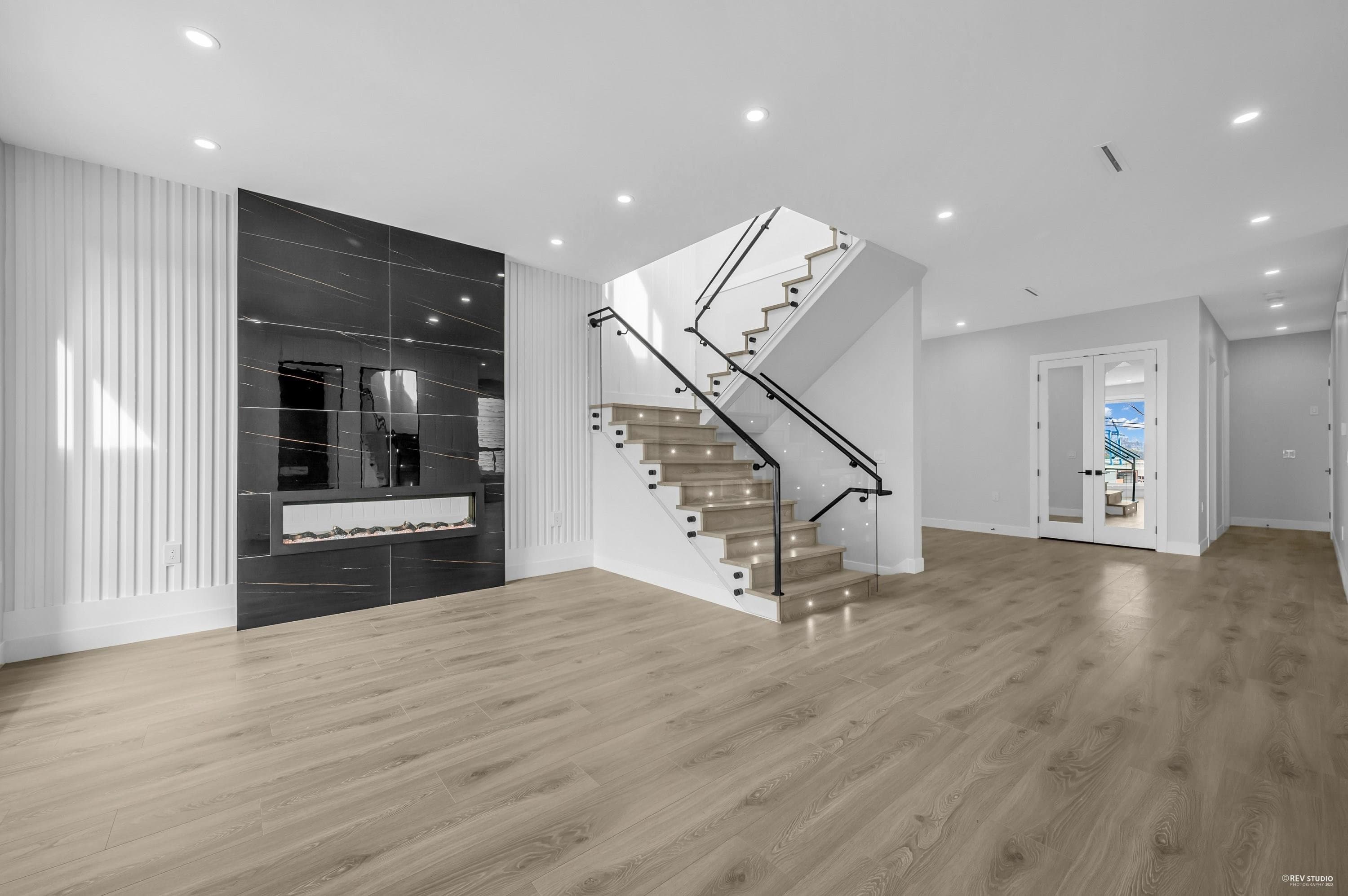 11342 River Road, Surrey, V3V 2V6 — photo 3