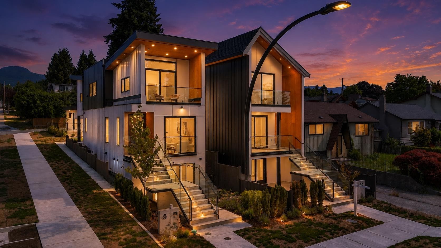 502 E 5th Street, North Vancouver, V7L 1M4 — photo 1