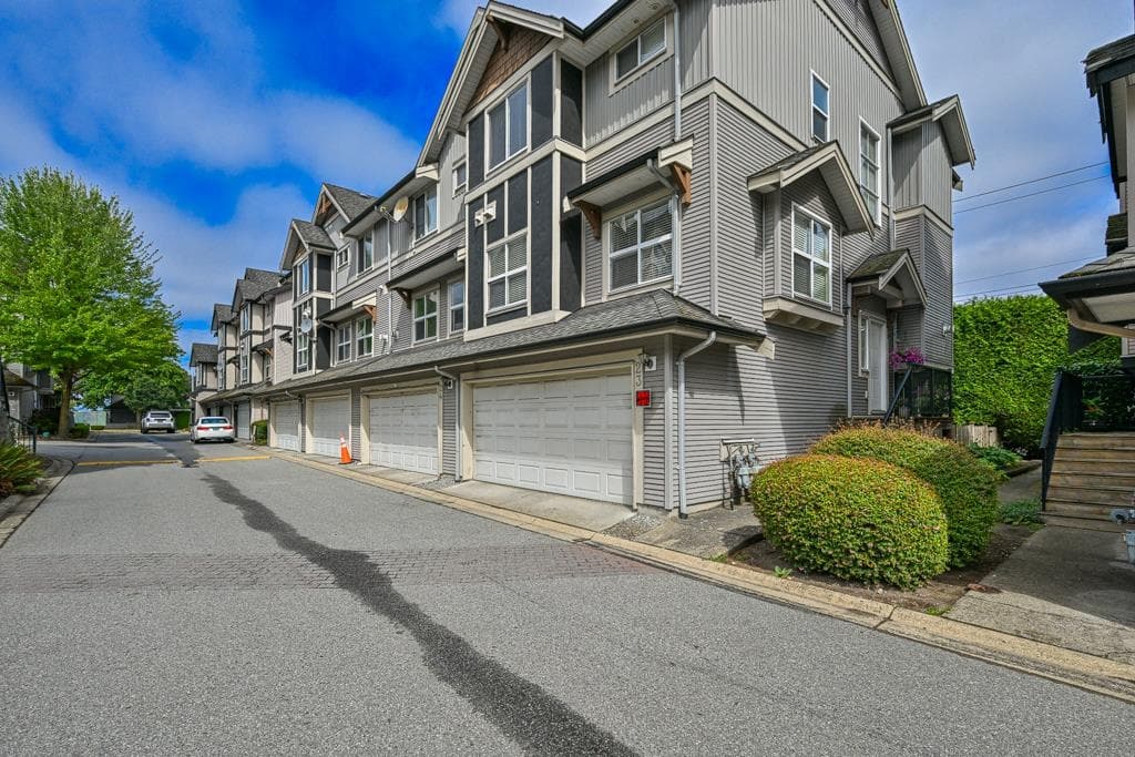 23 - 6366 126 Street, Surrey, V3X 1T9 — photo 2
