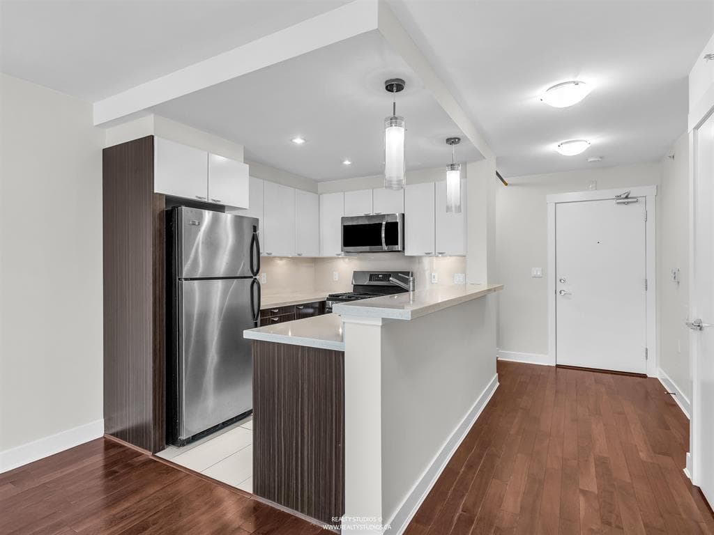 506 - 160 W 3rd Street, North Vancouver, V7M 0A9 — photo 3